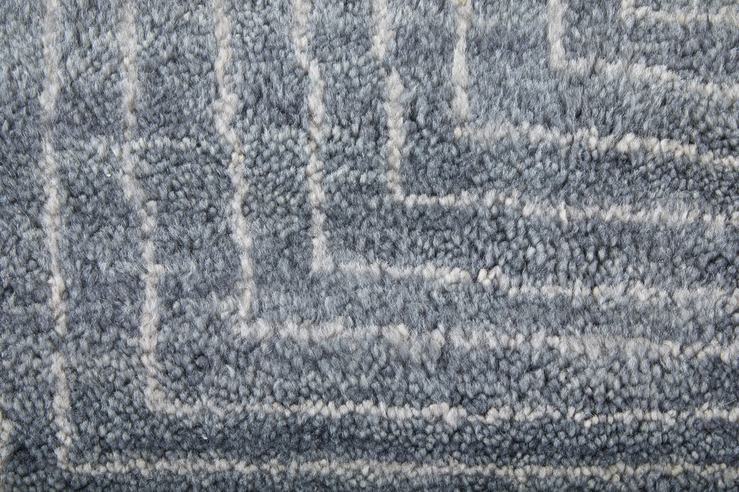 Agape Modern/Bohemian & Eclectic Abstract/Geometric/Distressed Gray/Ivory - Feizy Rug