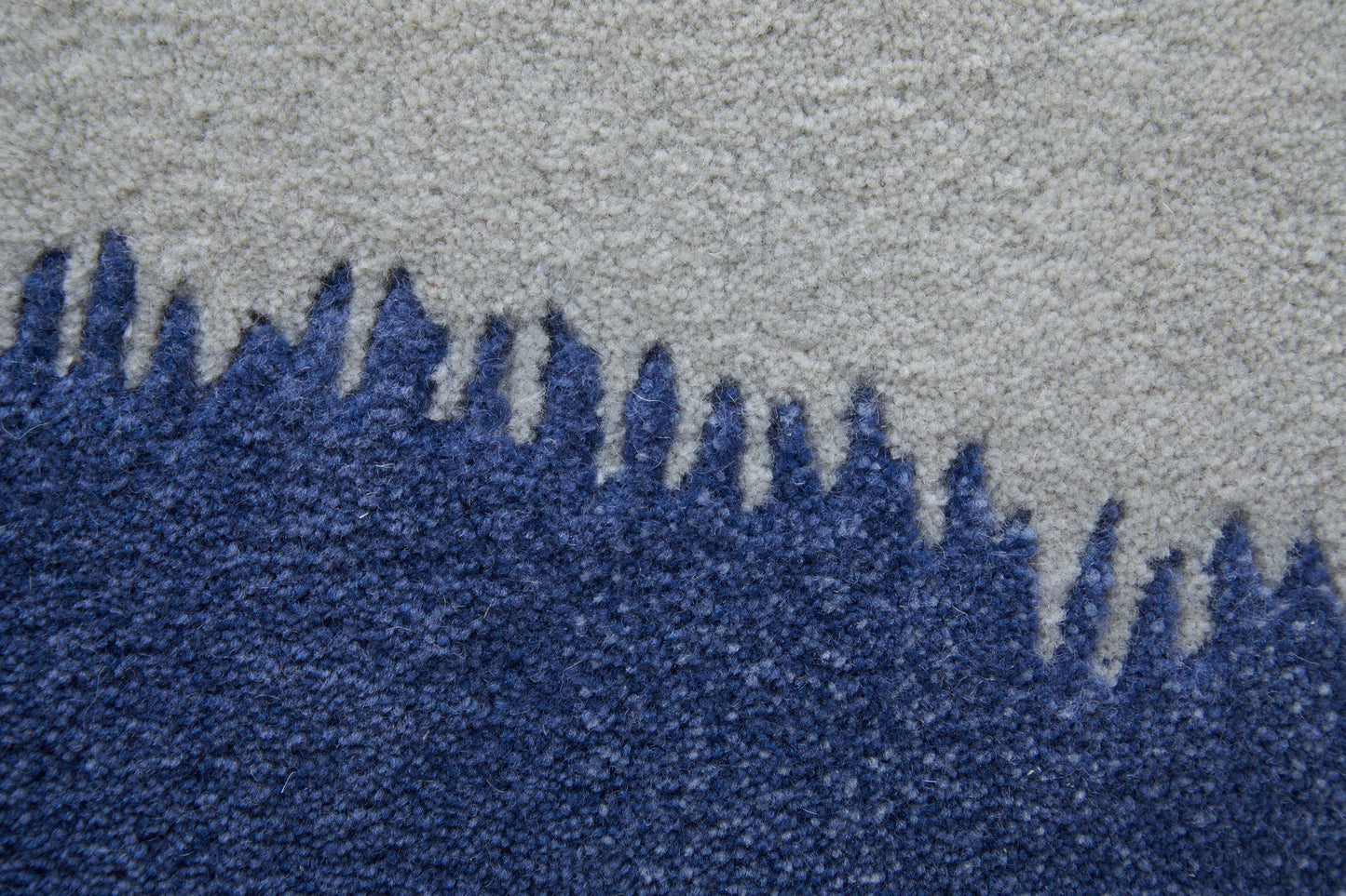 Katya Modern/Casual/Industrial Blue/Gray Accent Rug