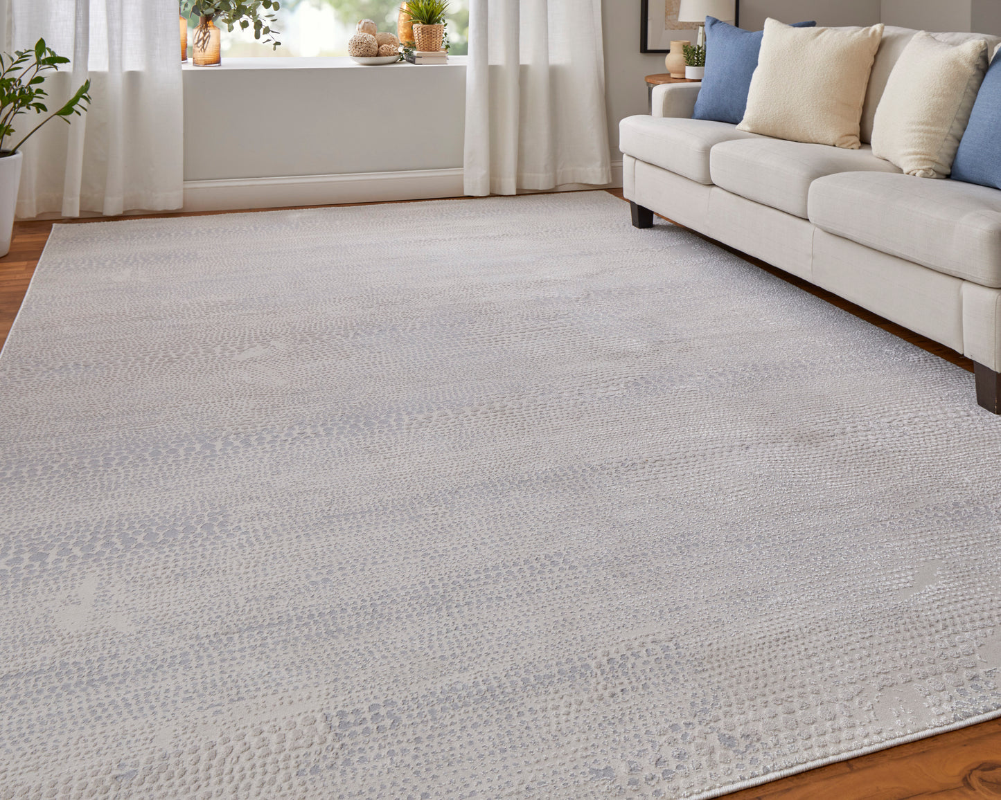 Prasad Modern/Casual Ivory/Silver/Gray Area Rug