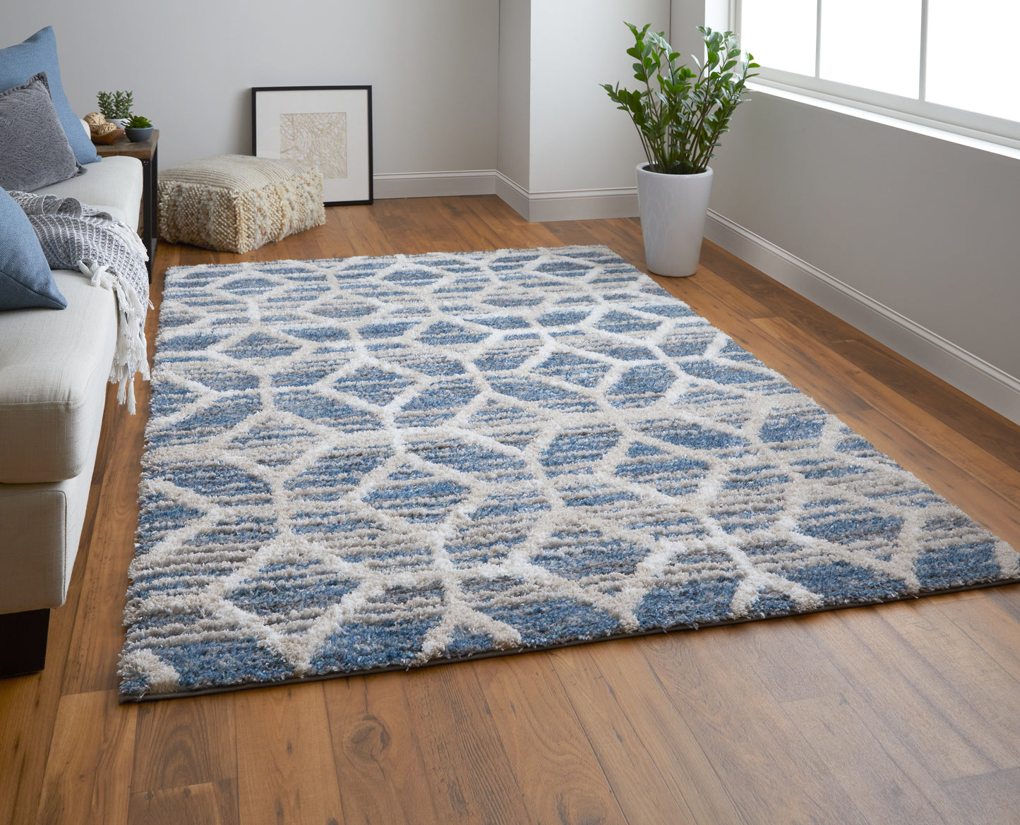 Mynka Transitional/Bohemian & Eclectic/Farmhouse Diamond/Geometric/Trellis & Lattice Blue/Ivory - Feizy Rug