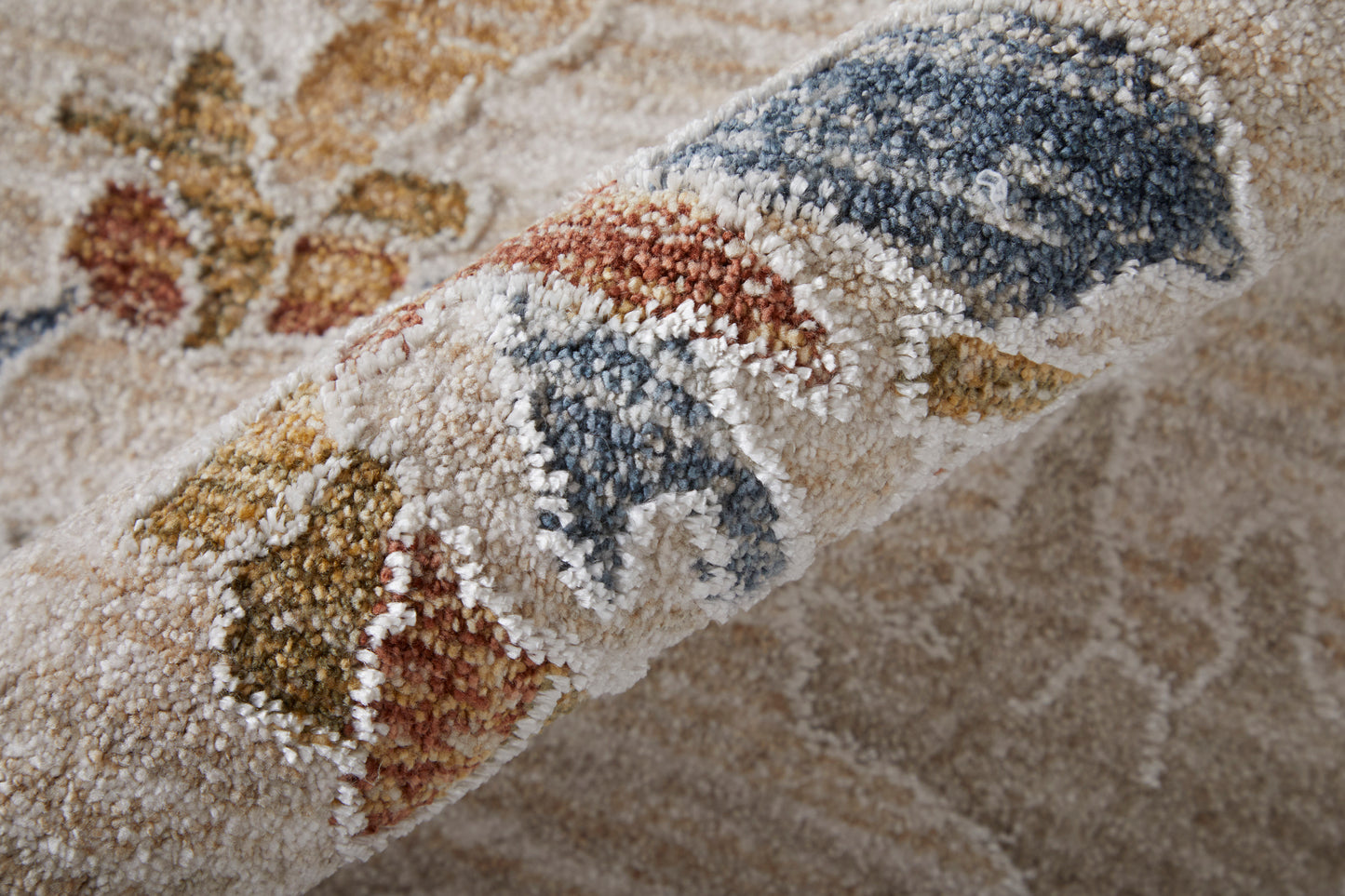 Pasha Transitional/Bohemian & Eclectic/Cottage Ivory/Blue/Gold Area Rug