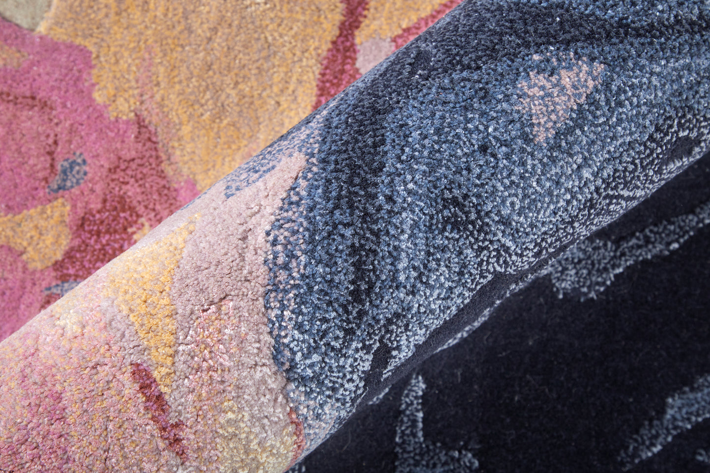 Kawai Modern/Bohemian & Eclectic Pink/Blue/Ivory Area Rug