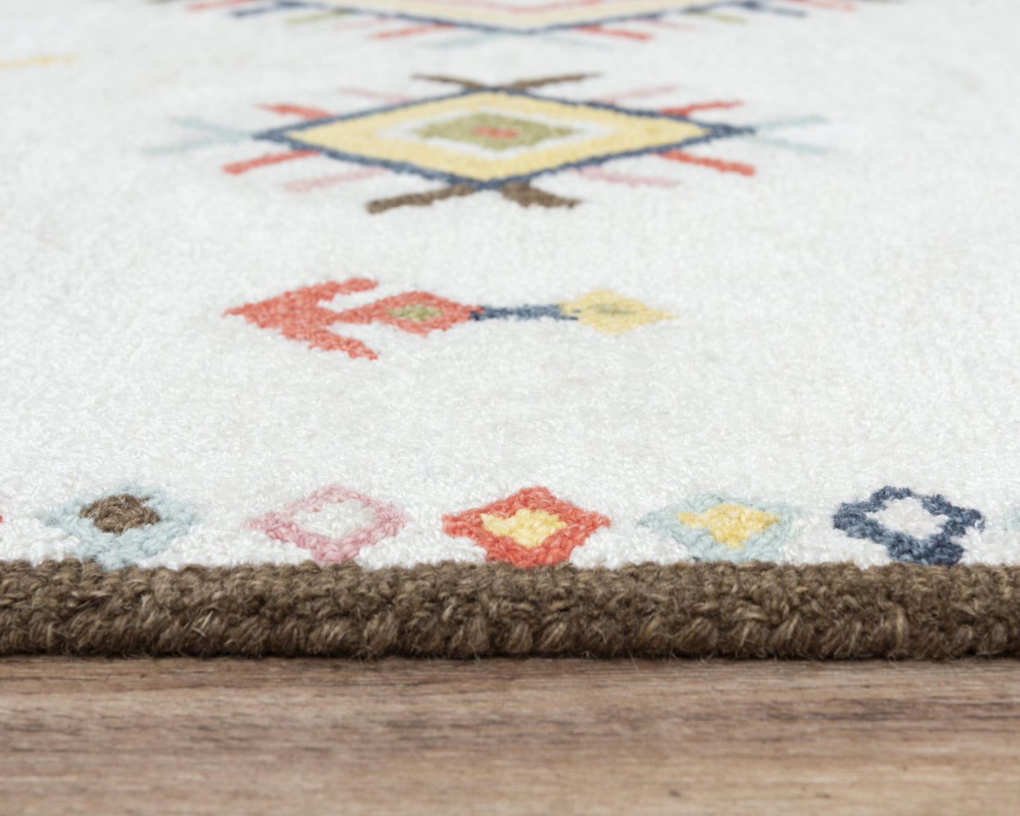 Catawba A02101 Beige/Multi Hand-Tufted Rug - Rizzy