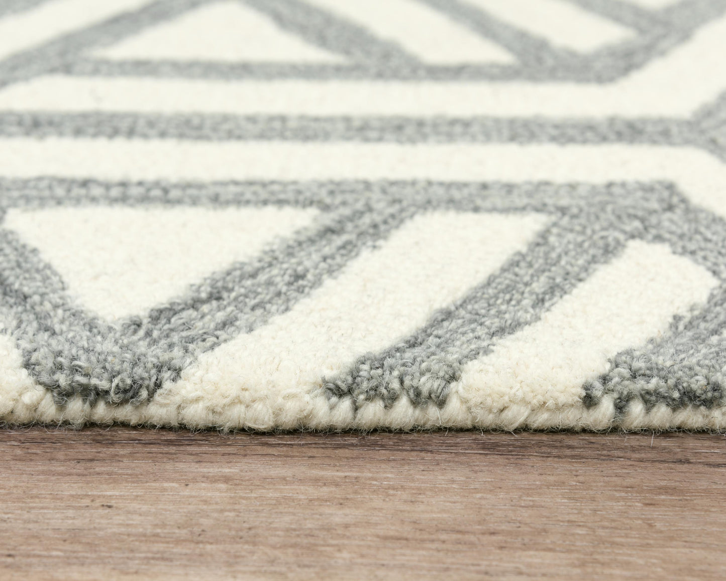 Ellis A04102 Gray/Ivory Hand-Tufted Rug - Rizzy