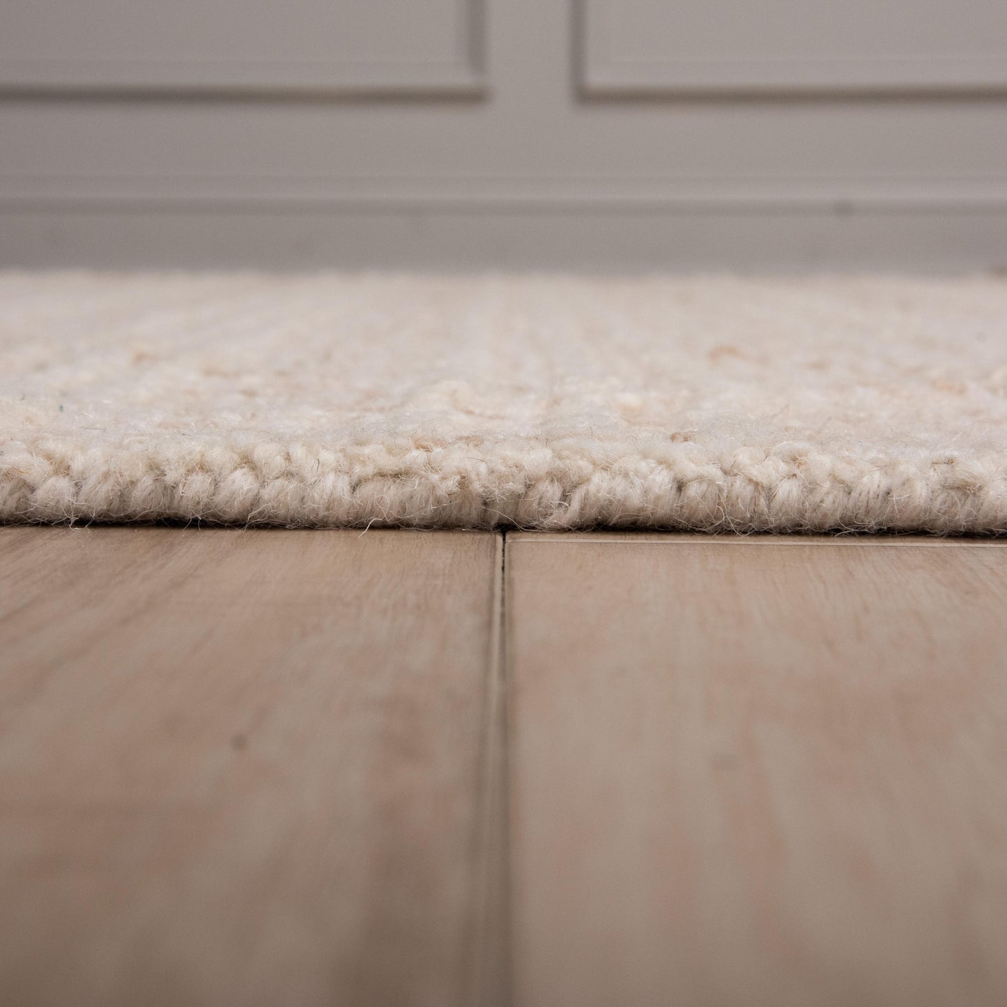 Lofton A07202 Cream Hand Tufted Rug - Rizzy