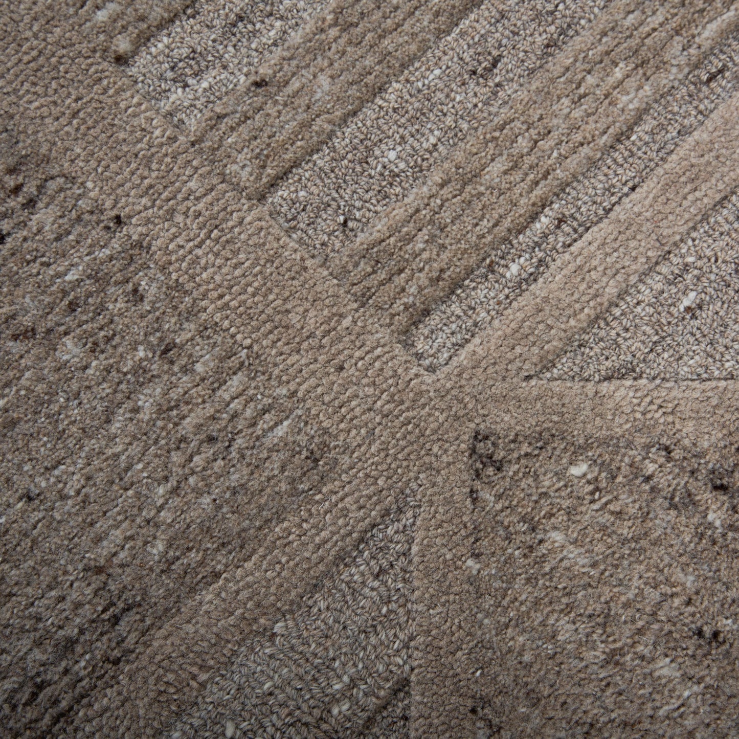 Lofton A07211 Brown Hand-Tufted Rug - Rizzy