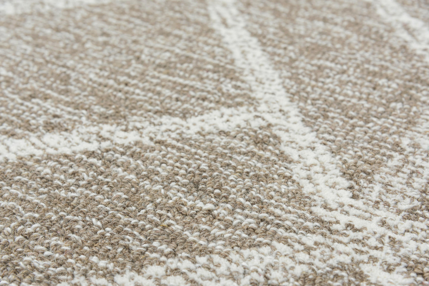 Avondale A08101 Brown/Ivory Hand-Tufted Rug - Rizzy
