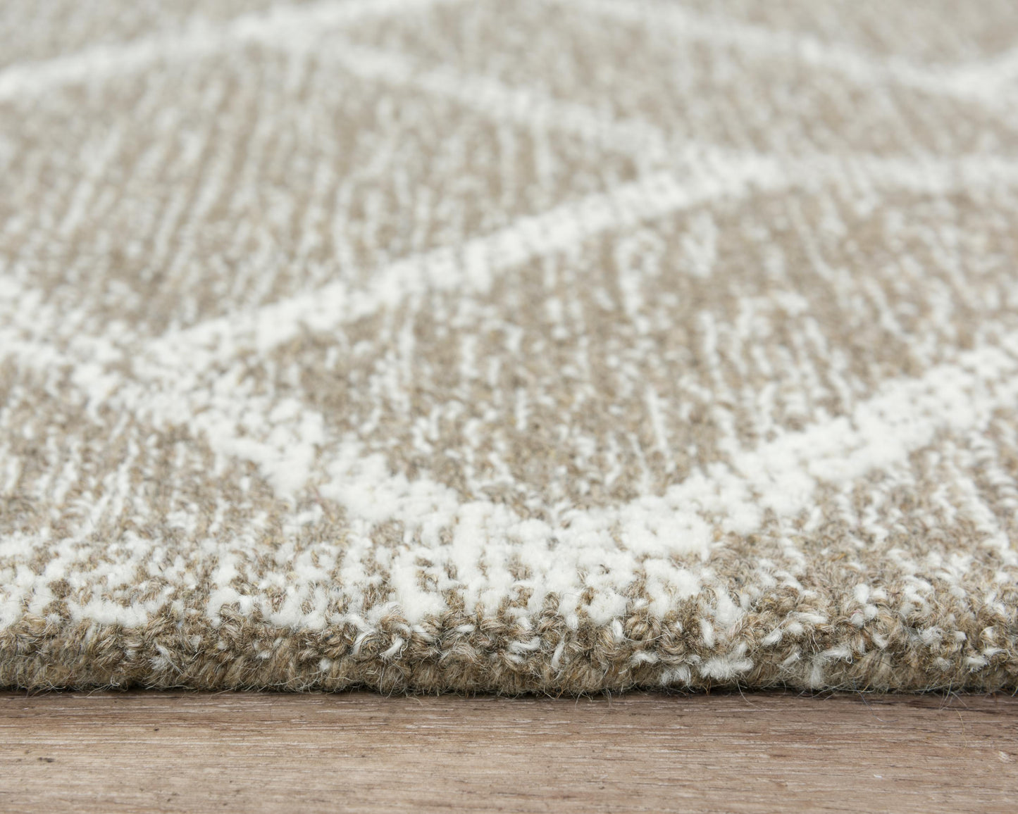 Avondale A08101 Brown/Ivory Hand-Tufted Rug - Rizzy