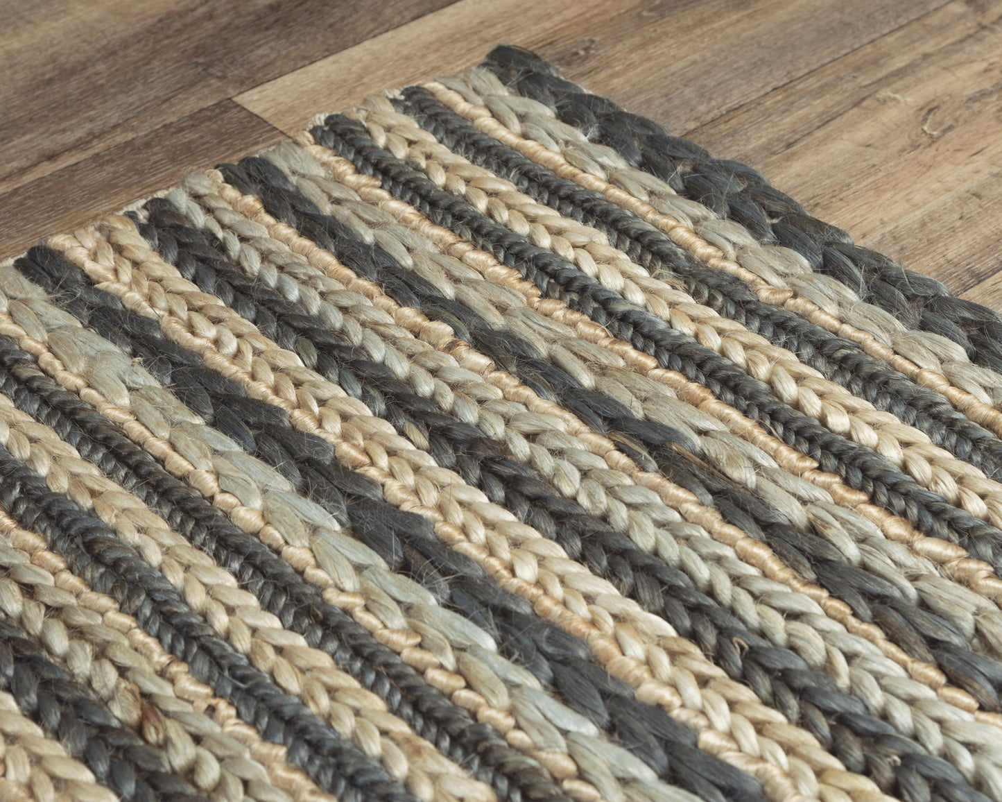 Madras A11998 Charcoal Hand-Woven Rug - Rizzy