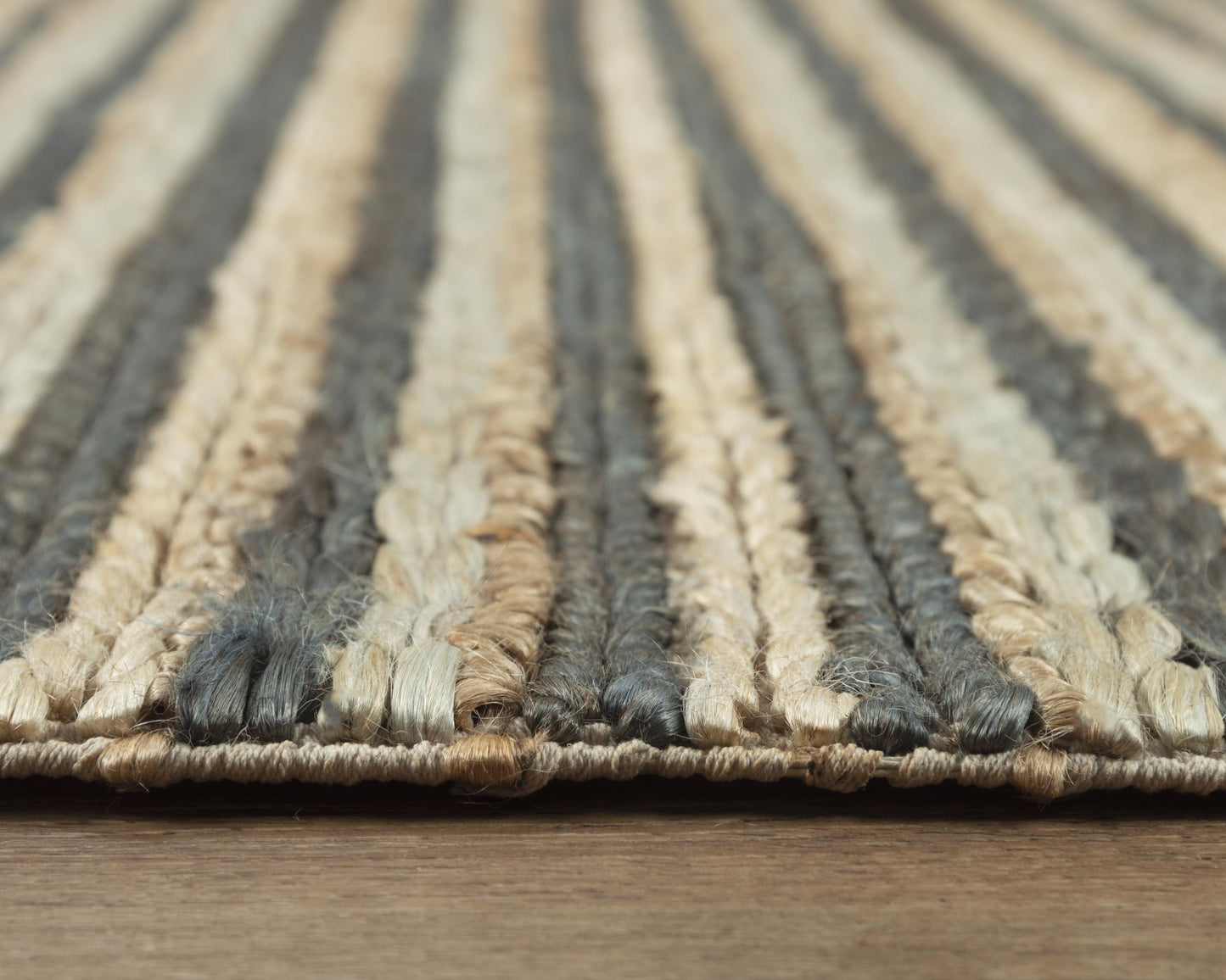 Madras A11998 Charcoal Hand-Woven Rug - Rizzy