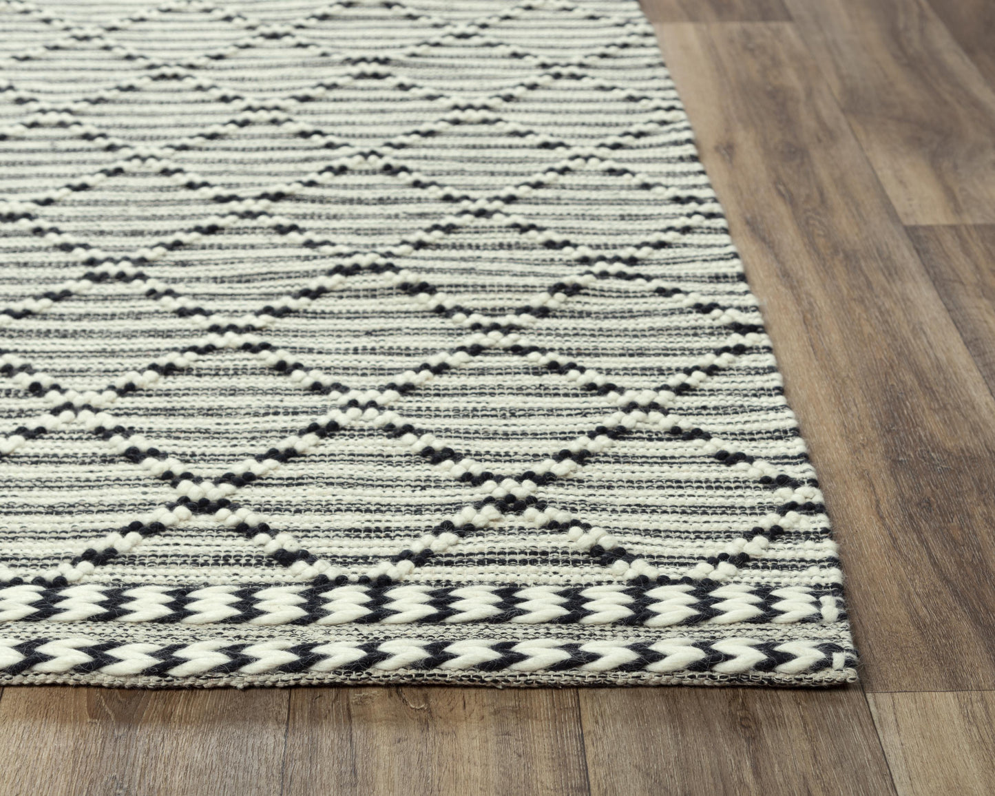 Kerala A12993 Black Hand-Woven Rug - Rizzy