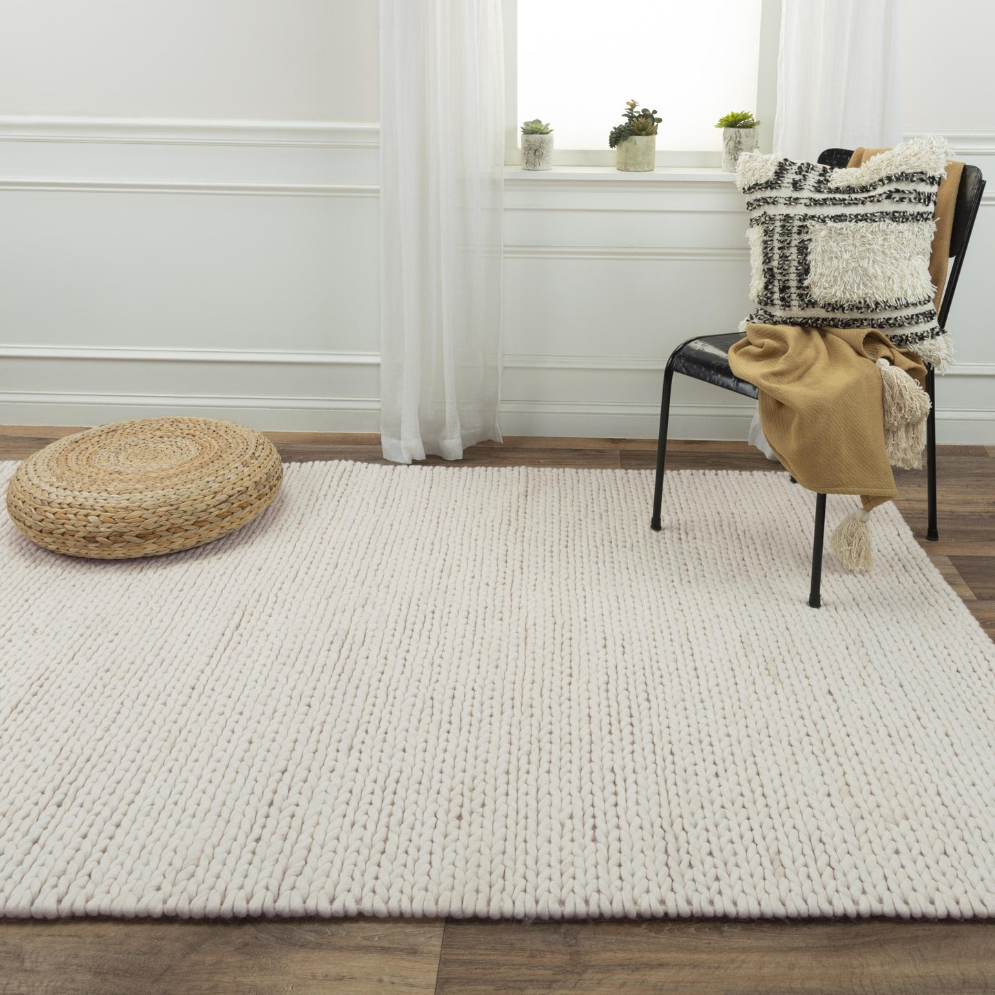 Kolkata A13990 Ivory Hand Woven Rug - Rizzy