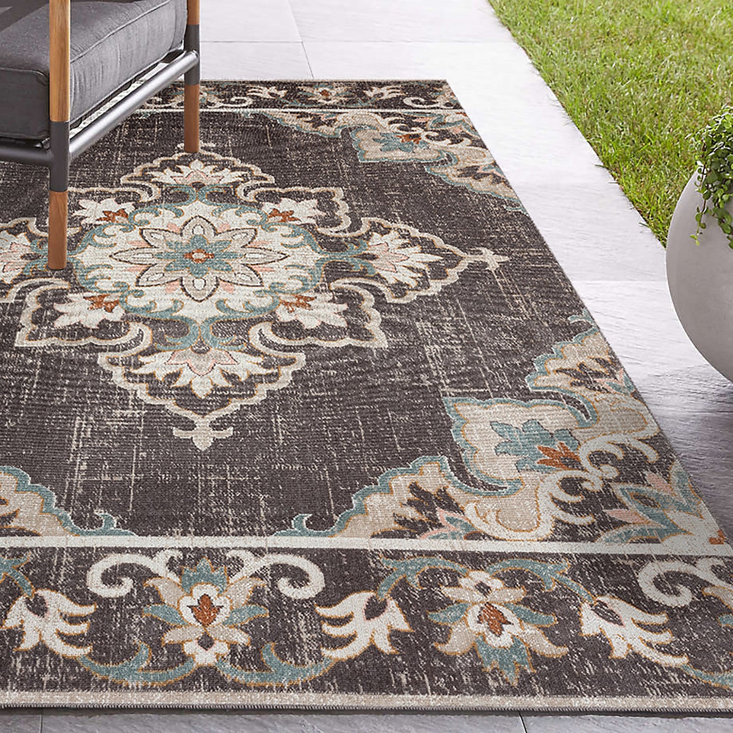 Antiquity-81462 Traditional Power-Loomed Brown Polypropylene Indoor/Outdoor Area Rug - LR Home