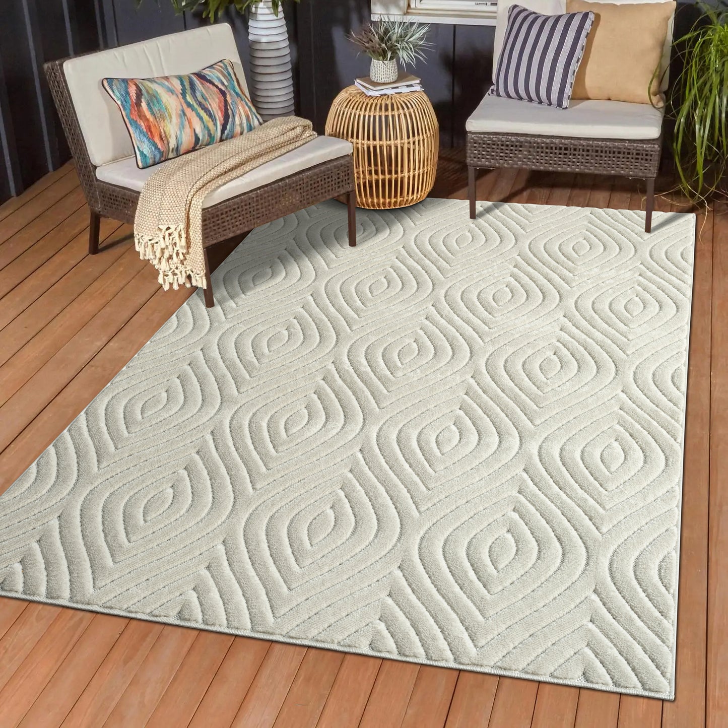 Atlas-82418 Contemporary Power-Loomed Ivory Polypropylene Indoor/Outdoor Area Rug - LR Home