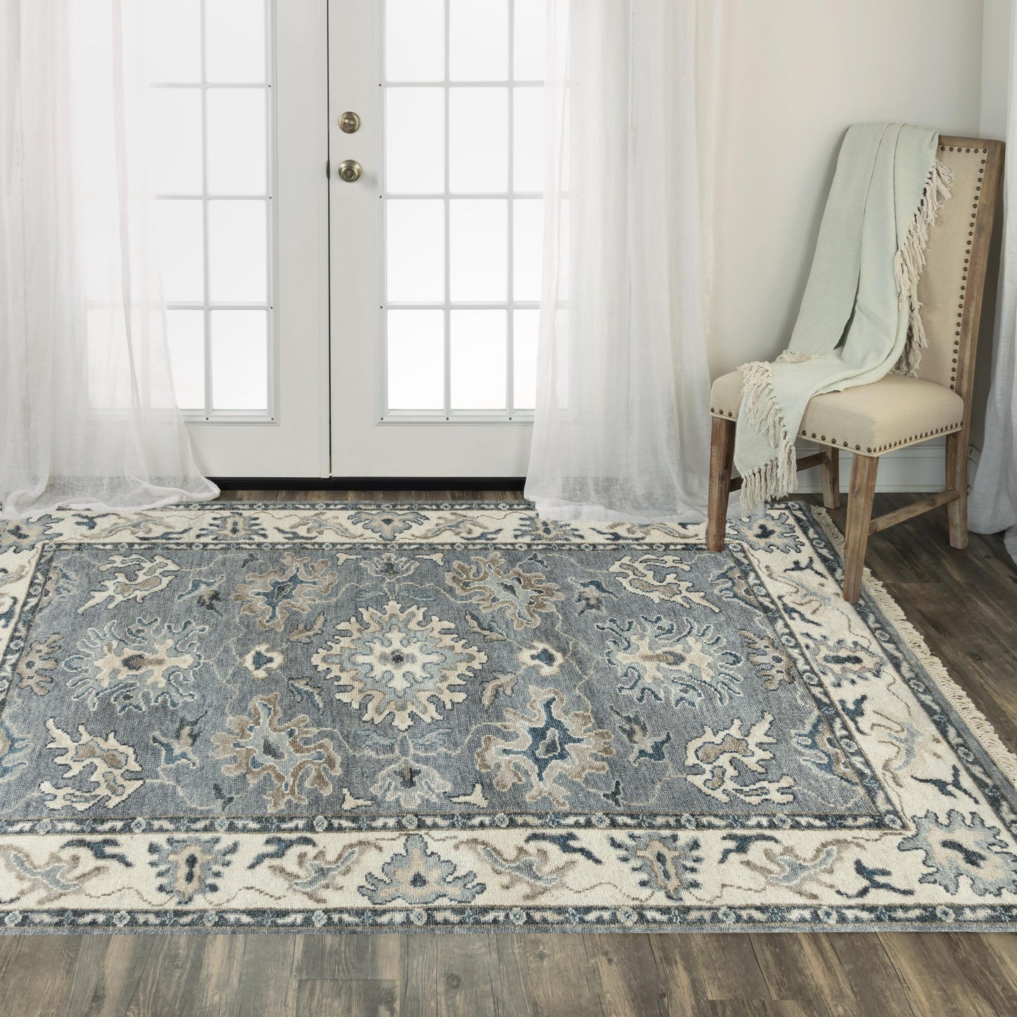 Ashton ATN918 Gray Hand Knotted Rug - Rizzy