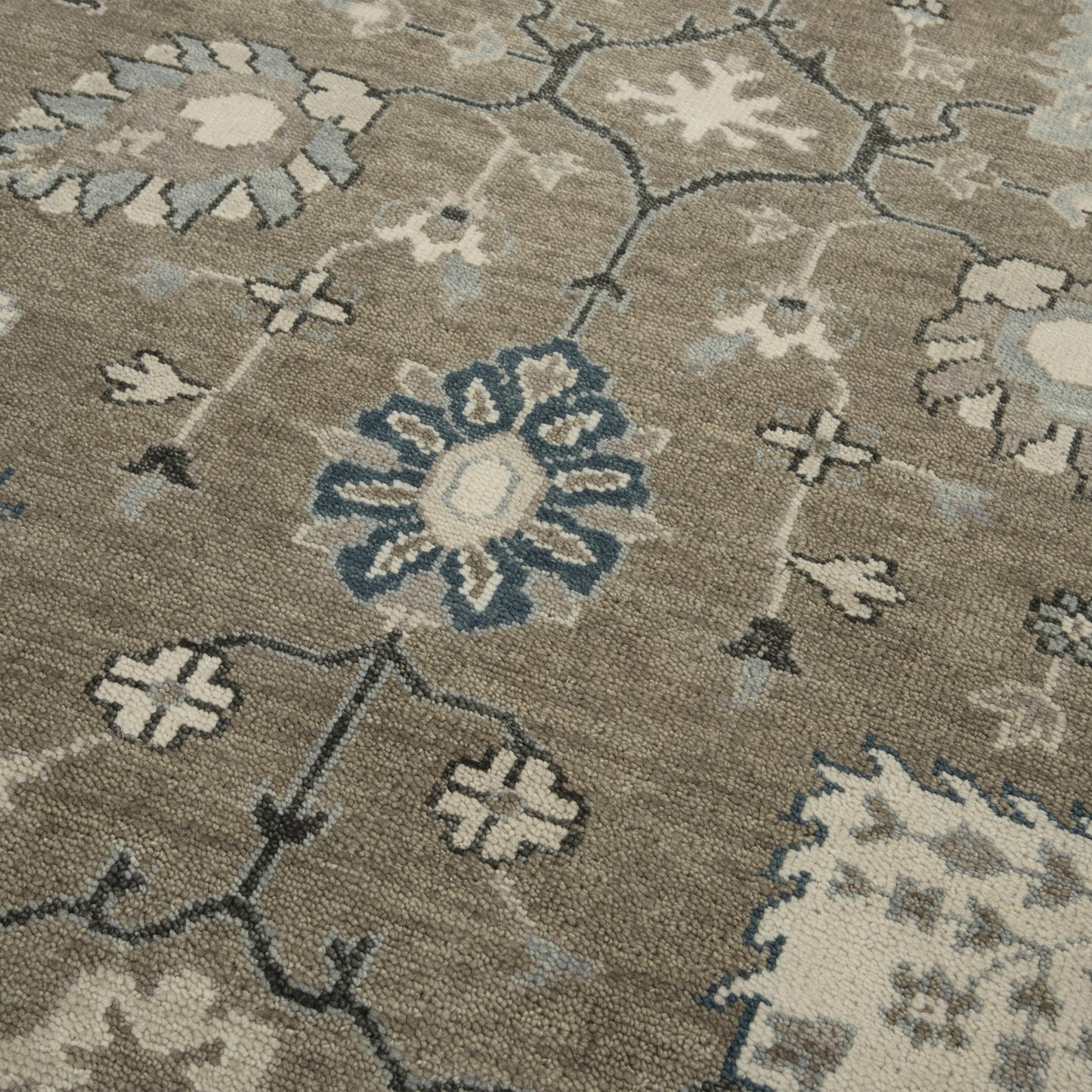 Ashton ATN919 Brown Hand Knotted Rug - Rizzy