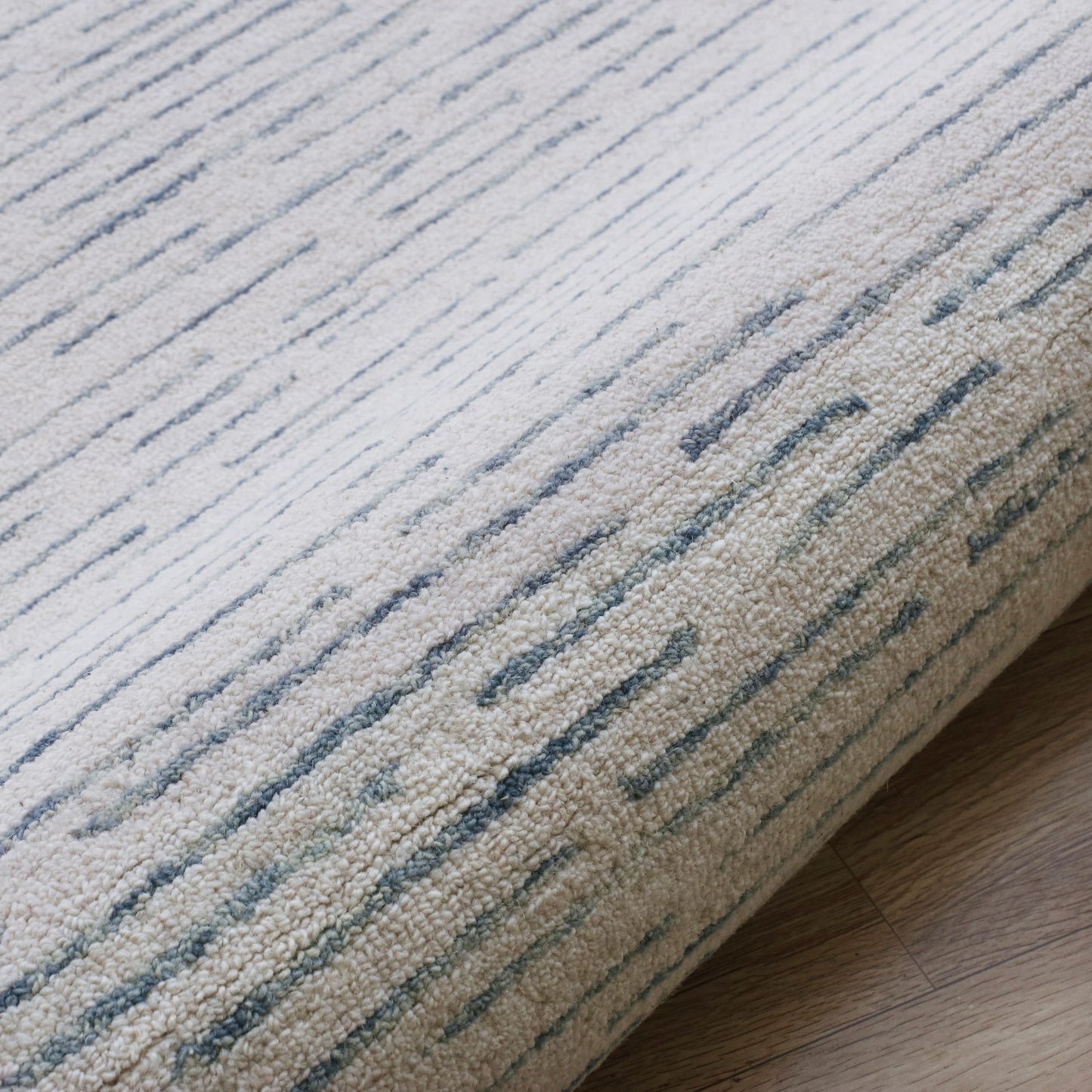 Babylon-81789 Transitional Hand-Tufted Ivory/Blue Cotton Indoor Area Rug - LR Home