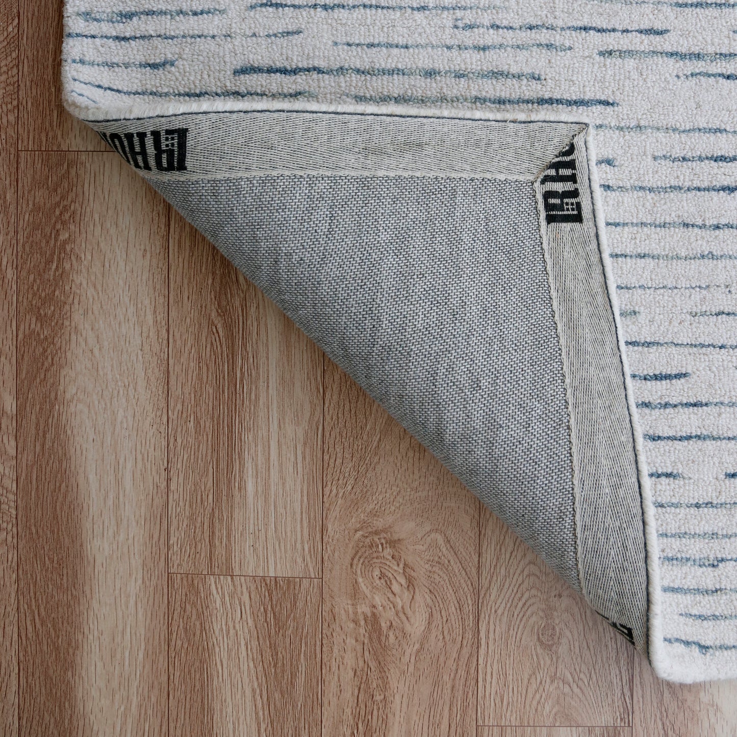 Babylon-81789 Transitional Hand-Tufted Ivory/Blue Cotton Indoor Area Rug - LR Home