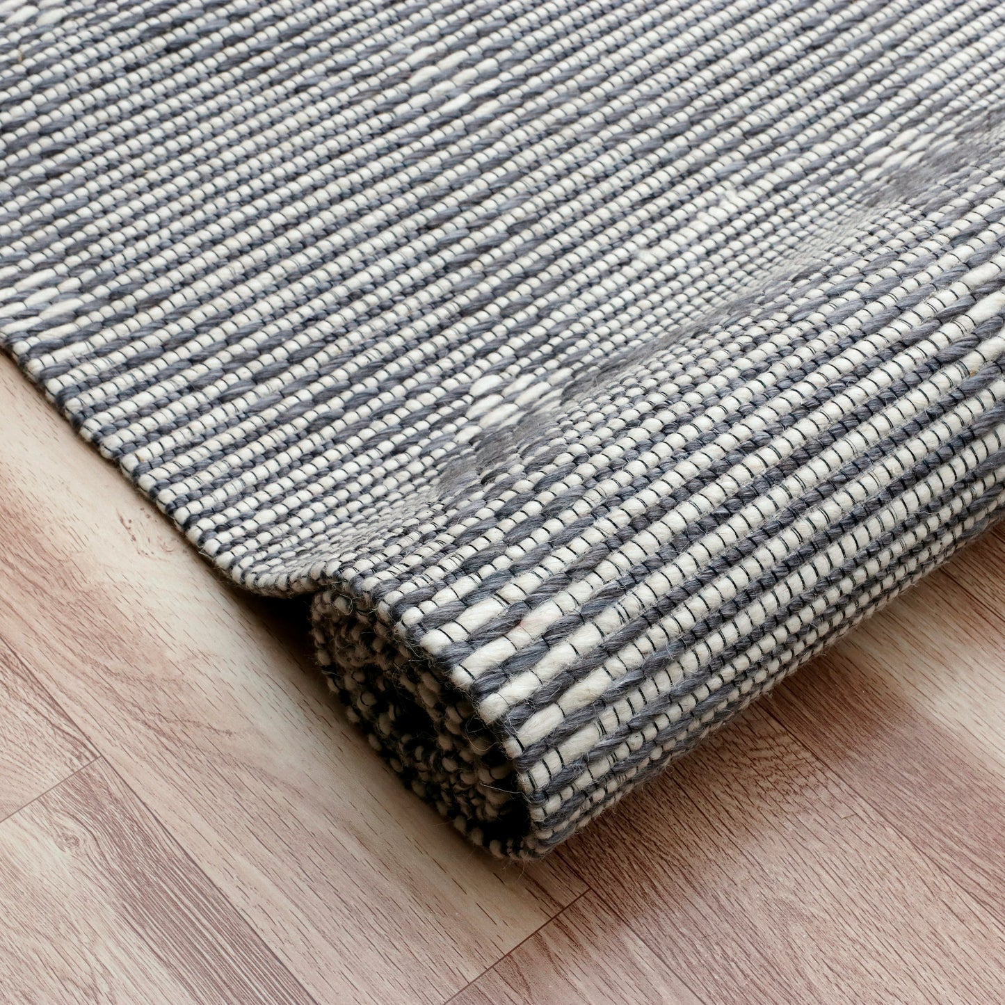 Bergen-03436 Transitional Hand-Woven Gray Cotton Indoor Area Rug - LR Home