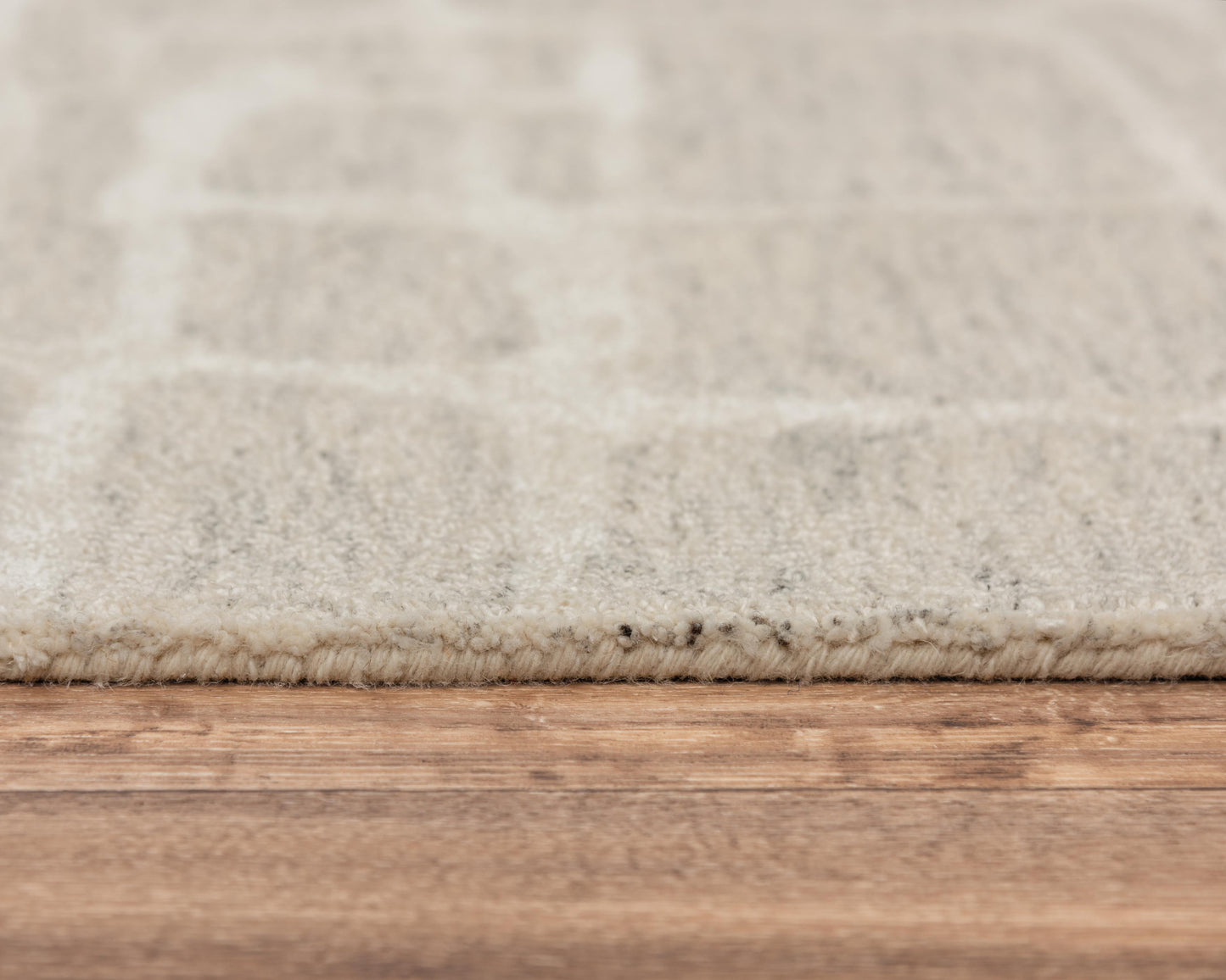 Becker BKR106 Ivory Hand-Tufted Rug - Rizzy