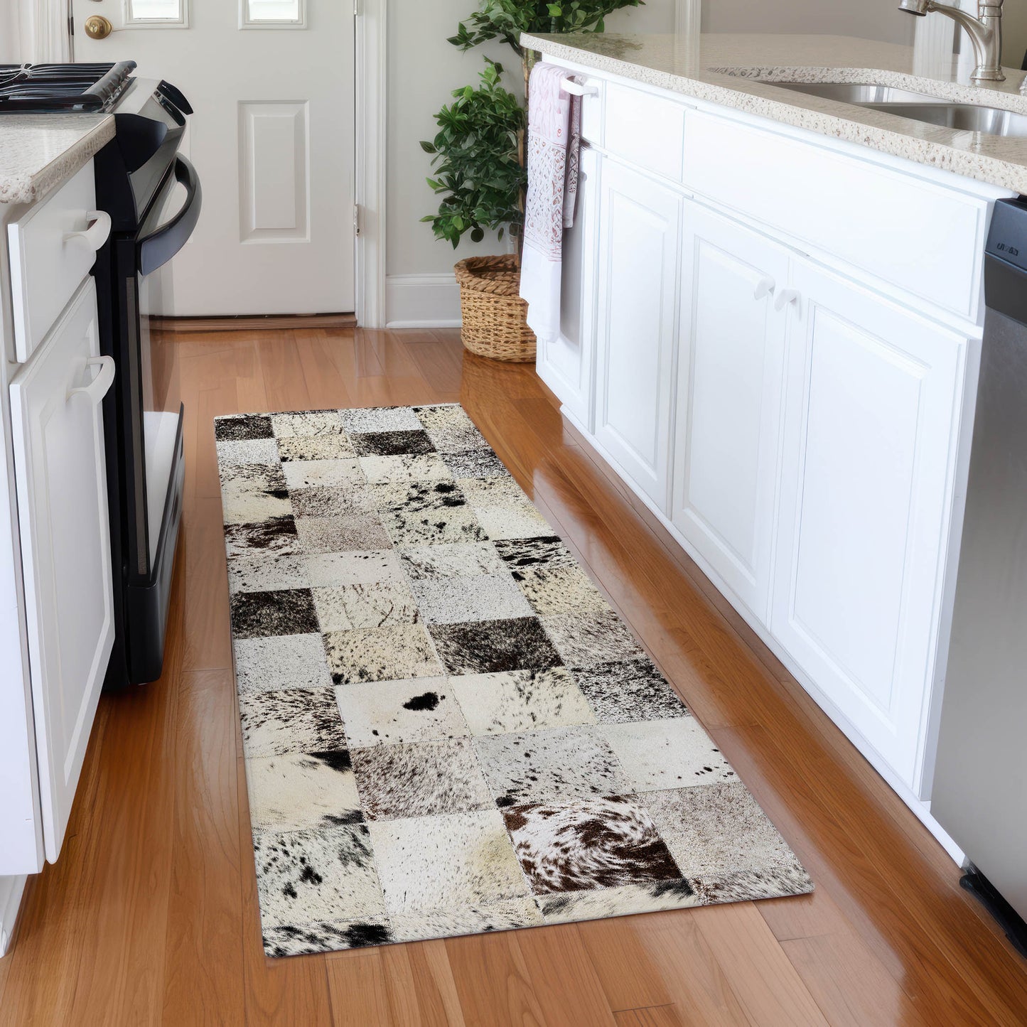 Machine Made Bozeman BM10 Cream - Dalyn Rugs