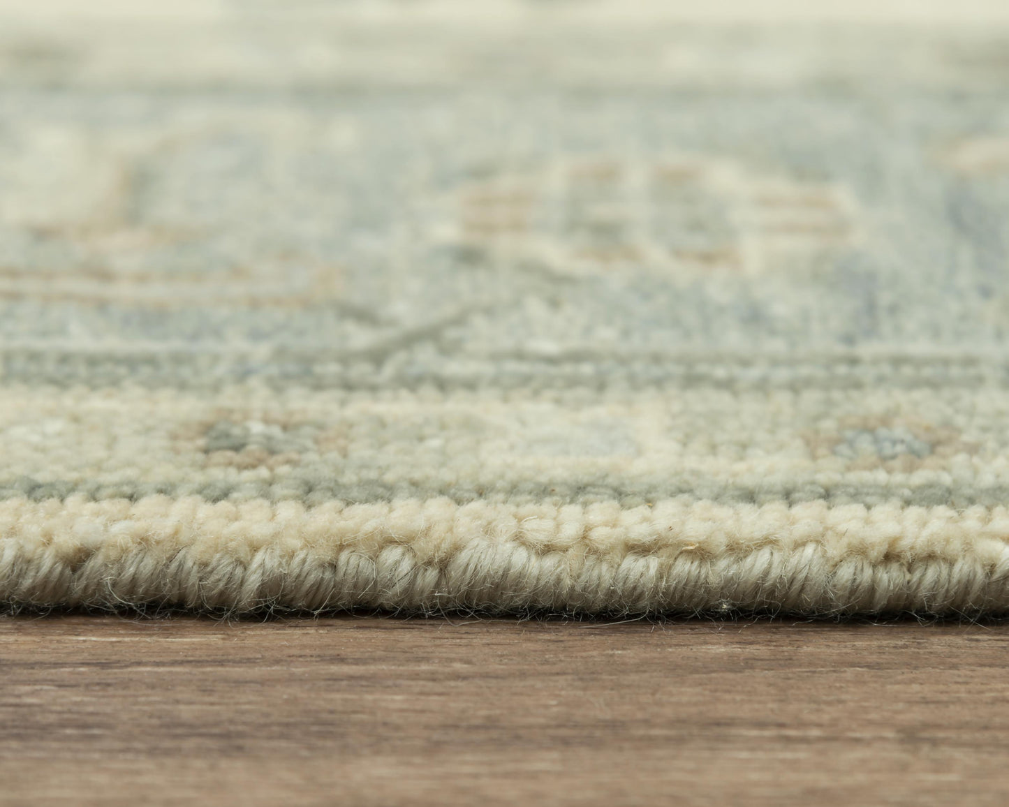 Belmont BMT960 Ivory/Blue Hand Knotted Rug - Rizzy