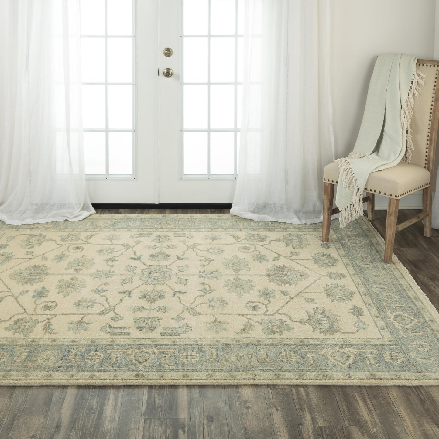 Belmont BMT960 Ivory/Blue Hand Knotted Rug - Rizzy