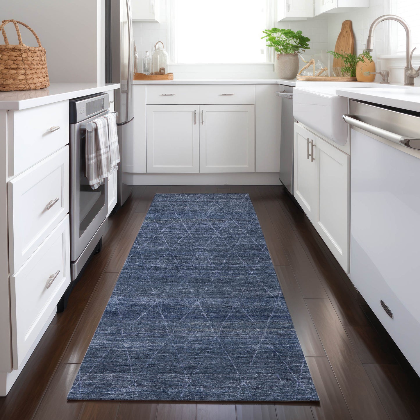 Machine Made Burano BU3 Navy - Dalyn Rugs