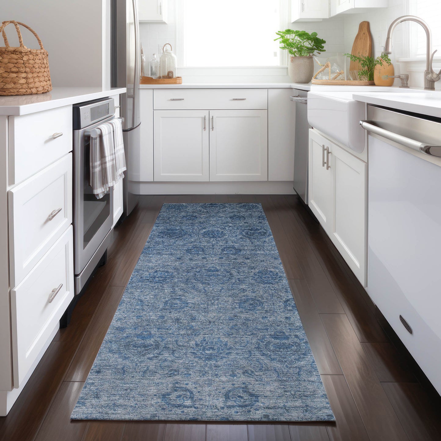Machine Made Burano BU8 Blue - Dalyn Rugs