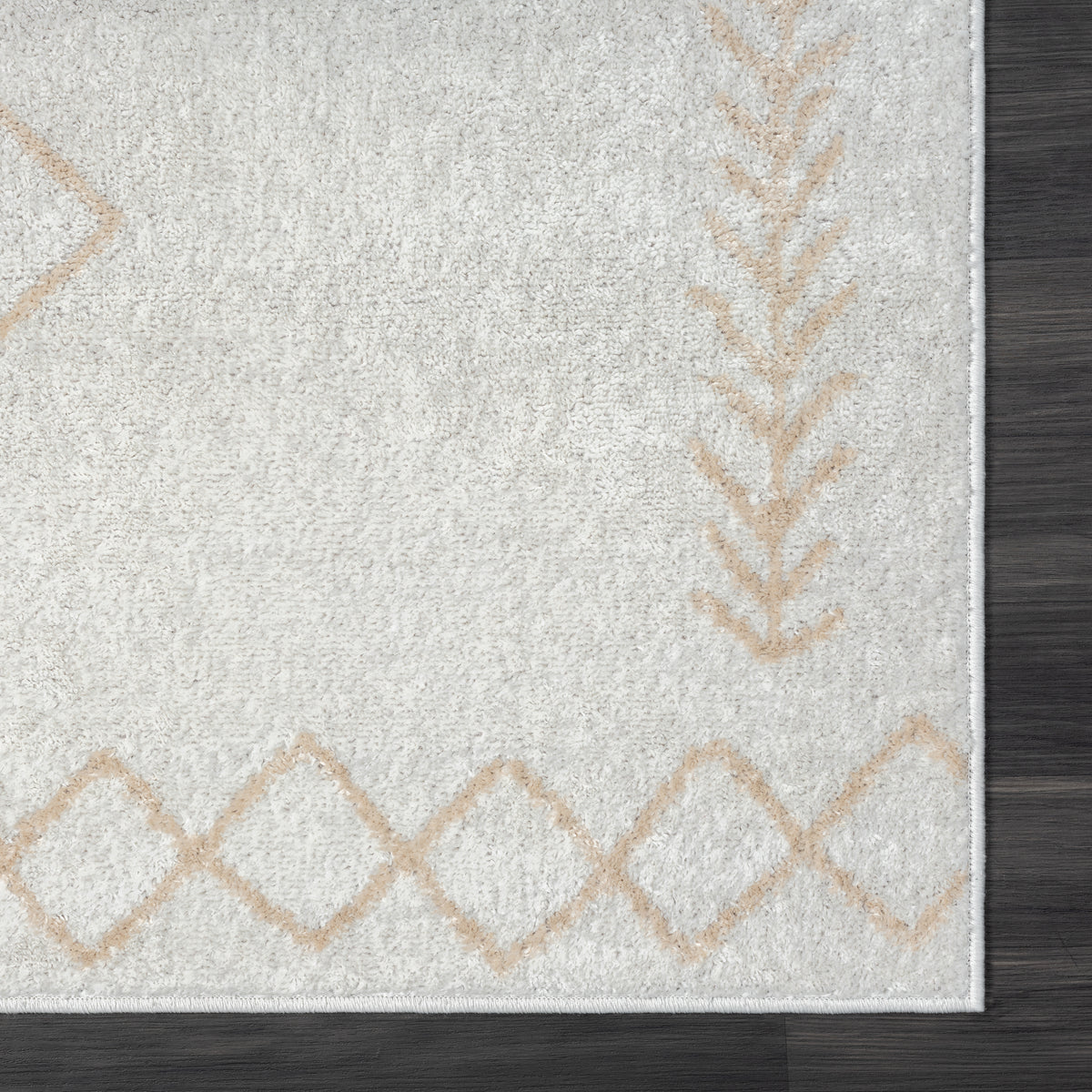 Evette Rios Calgary Transitional Diamond Indoor Area Rug, Cream - corner view