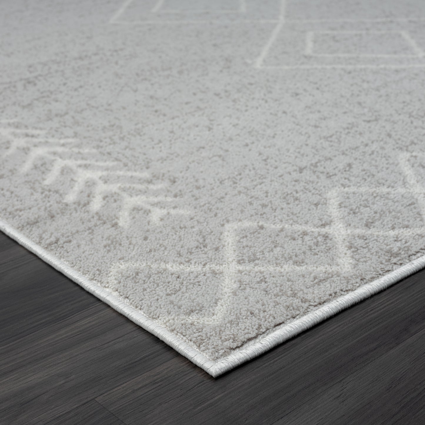 CALGR-82278 Transitional/Casual Machine Made Gray Synthetic Indoor Area Rugs - LR Home