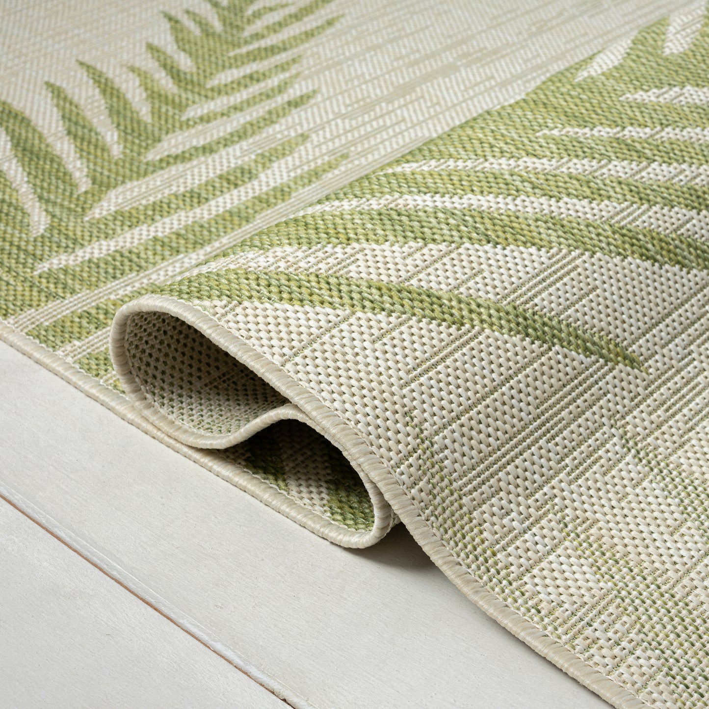 Captiva-81024 Tropical Power-Loomed Green Polypropylene Indoor/Outdoor Area Rug - LR Home
