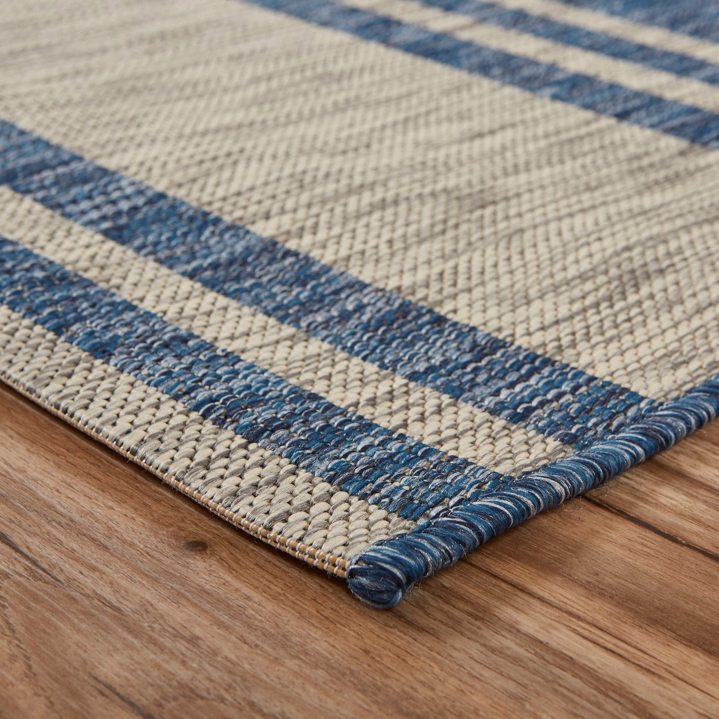 Captiva-81025 Nautical Power-Loomed Blue/Gray Polypropylene Indoor/Outdoor Area Rug - LR Home