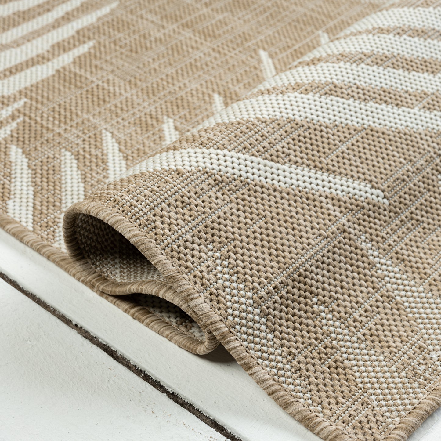 Captiva-82602 Tropical Power-Loomed Beige Polypropylene Indoor/Outdoor Area Rug - LR Home