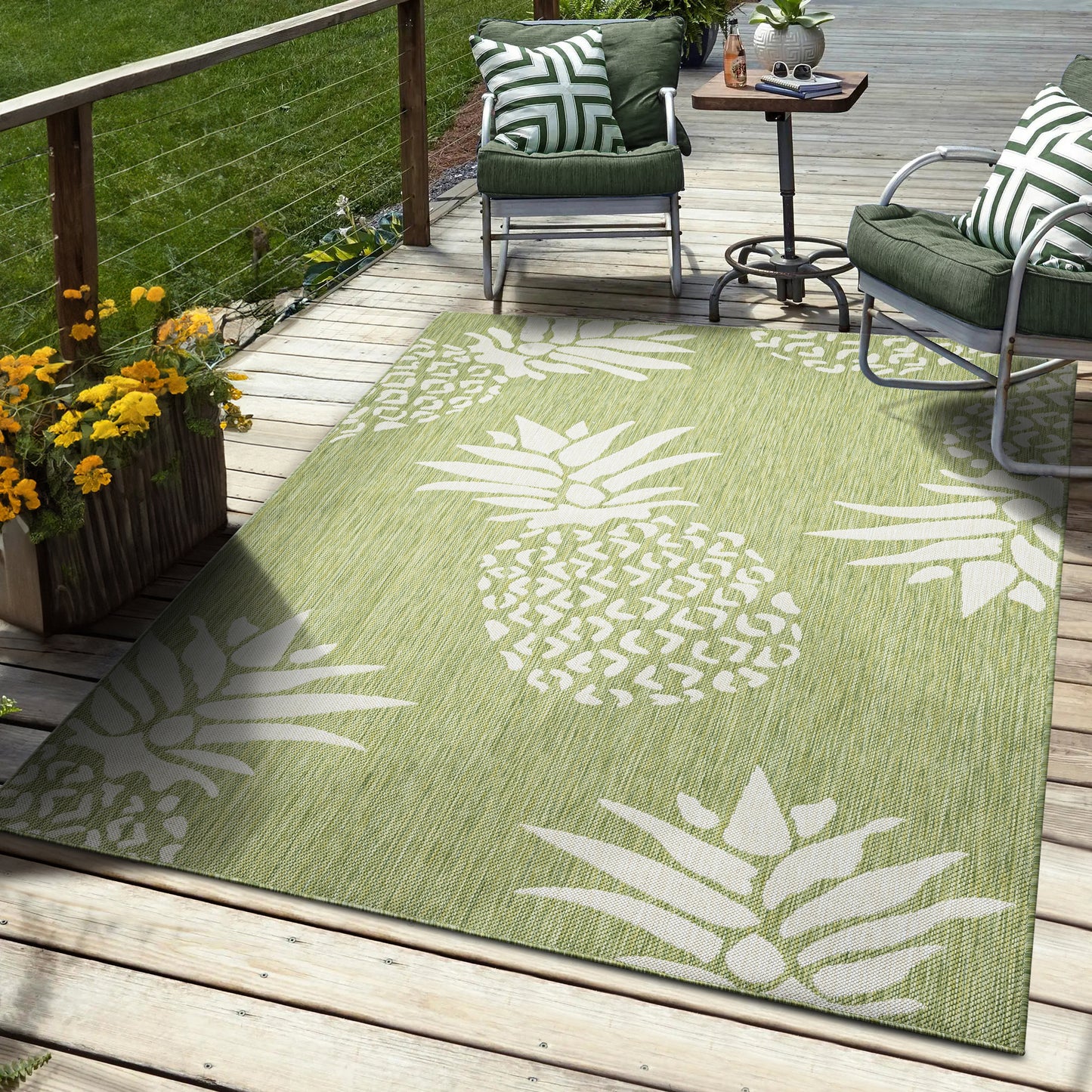 Catalina-81500 Tropical Power-Loomed Green/Ivory Polypropylene Indoor/Outdoor Area Rug - LR Home