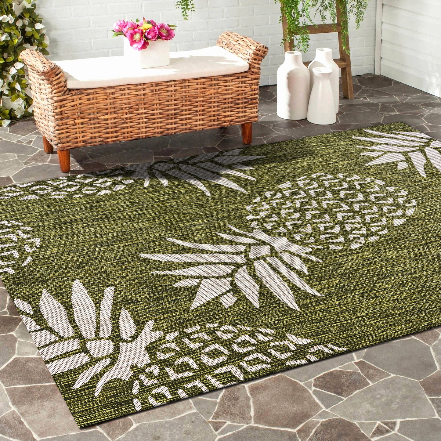 Catalina-81500 Tropical Power-Loomed Green/Ivory Polypropylene Indoor/Outdoor Area Rug - LR Home