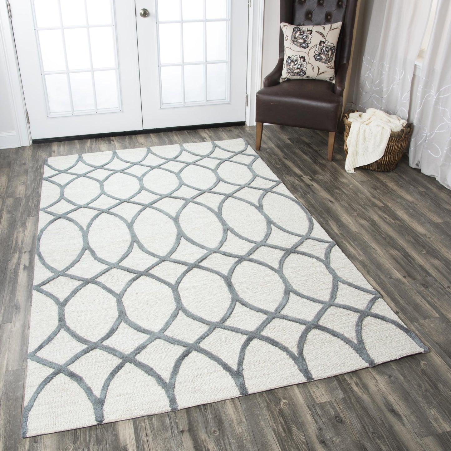 Caterine CE9482 Ivory Hand-Tufted Rug - Rizzy