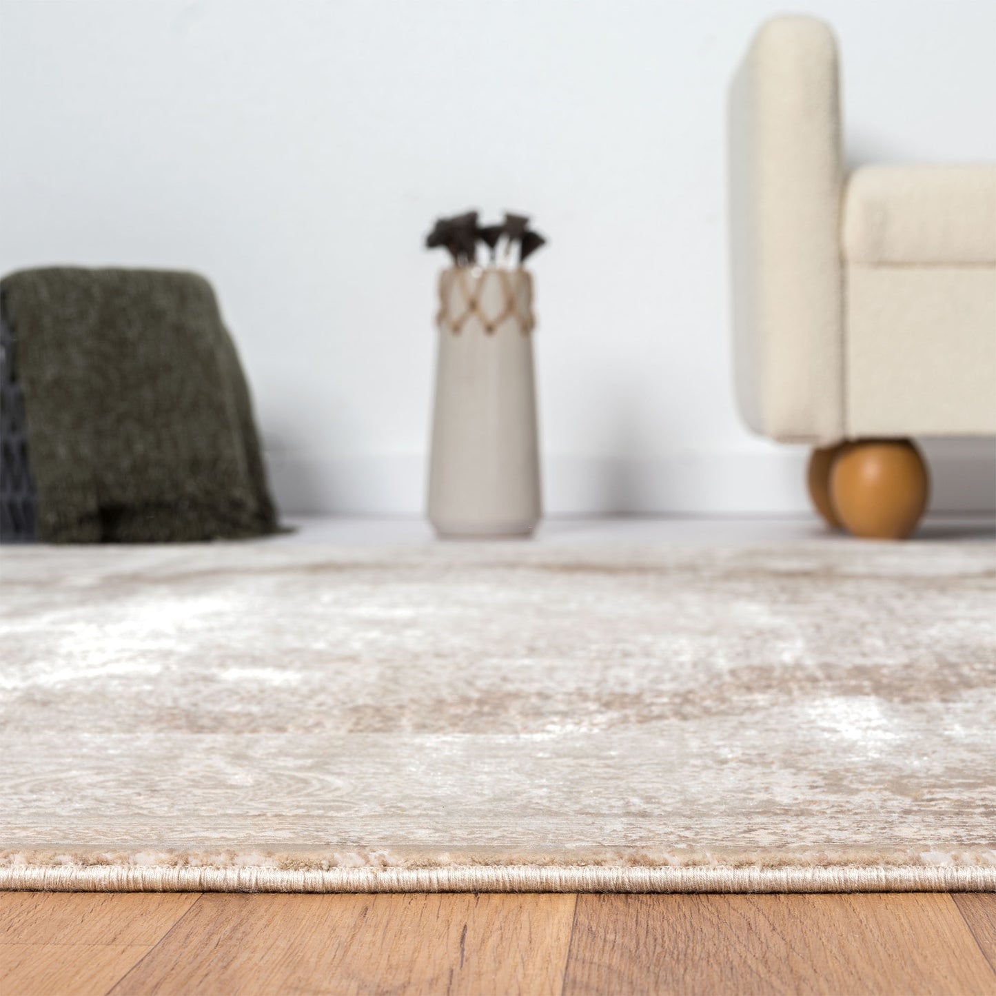 Cheshire-82405 Traditional Power-Loomed Ivory/Beige Cotton Indoor Area Rug - LR Home