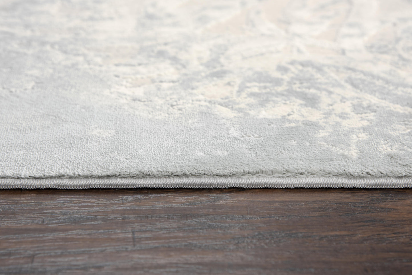 Chelsea CHS102 Cream/Beige Machine-Made Rug - Rizzy