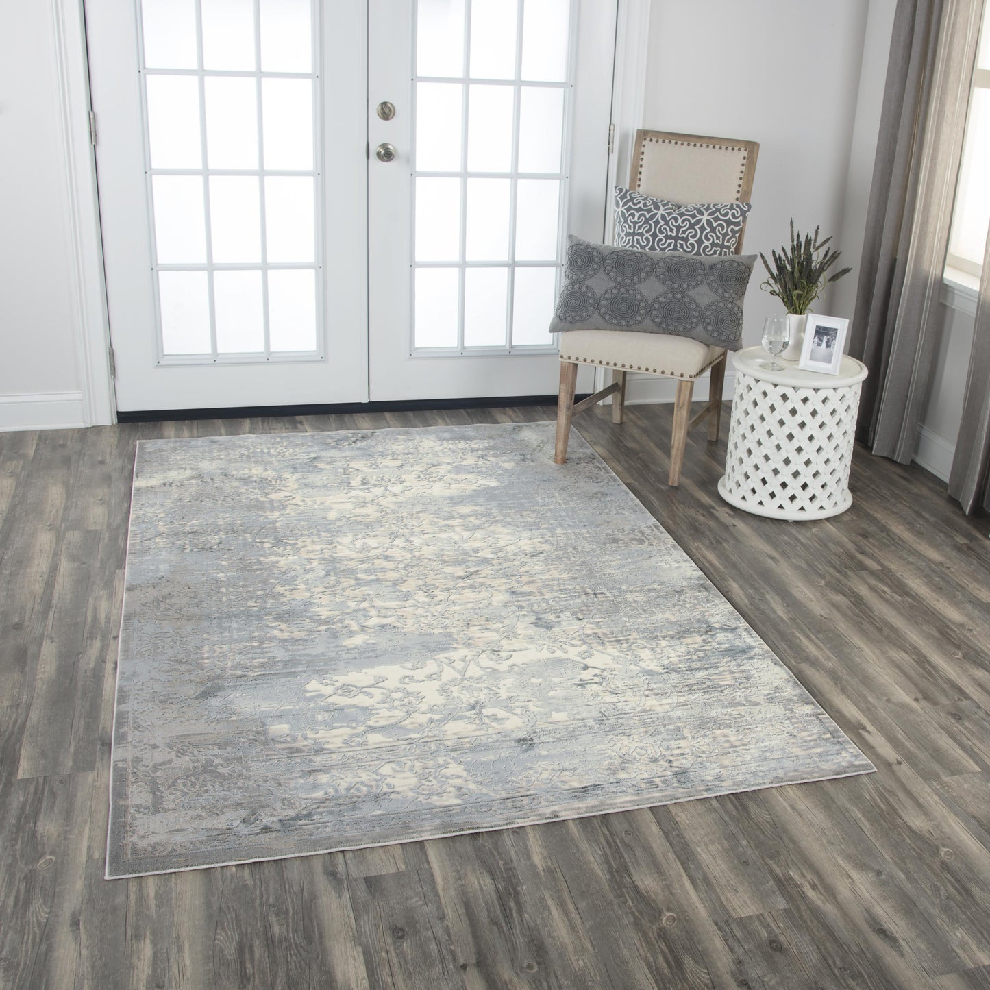 Chelsea CHS104 Gray/Cream Machine-Made Rug - Rizzy
