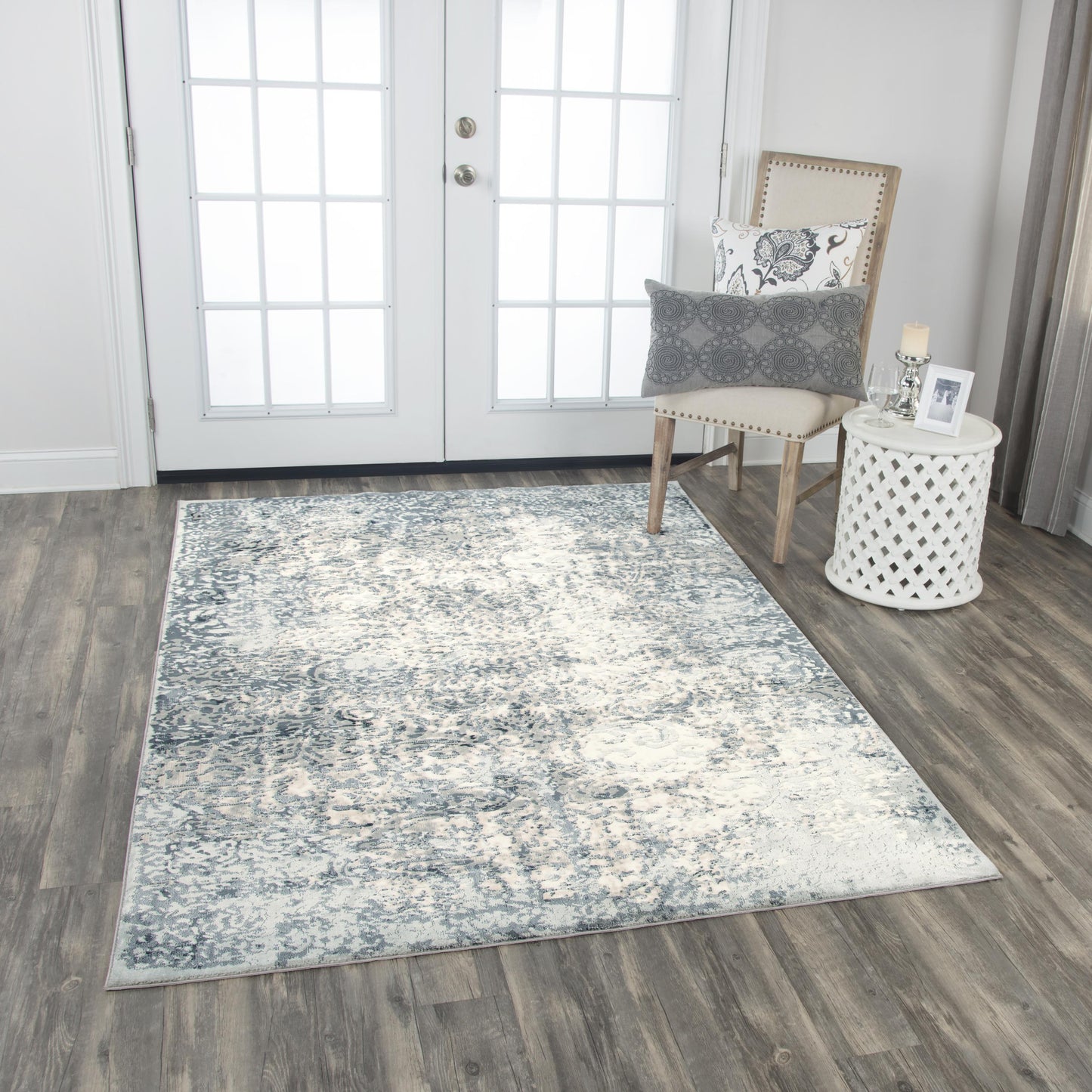 Chelsea CHS111 Cream/Gray Machine-Made Rug - Rizzy