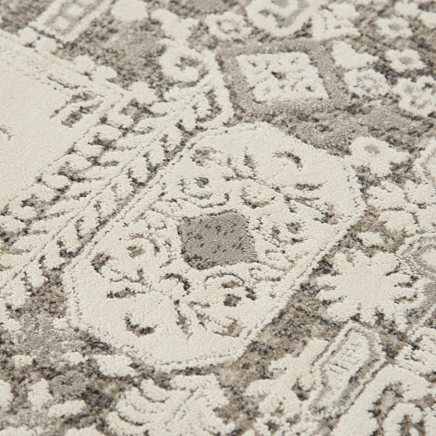 Calabria CLA796 Ivory Power Loomed Rug - Rizzy