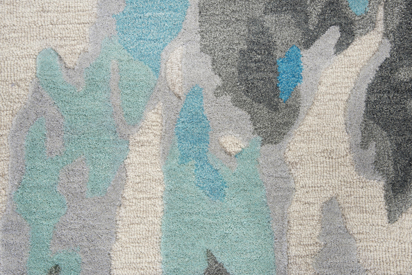 Connie Post  CNP104 Beige/Blue Hand-Tufted Rug - Rizzy