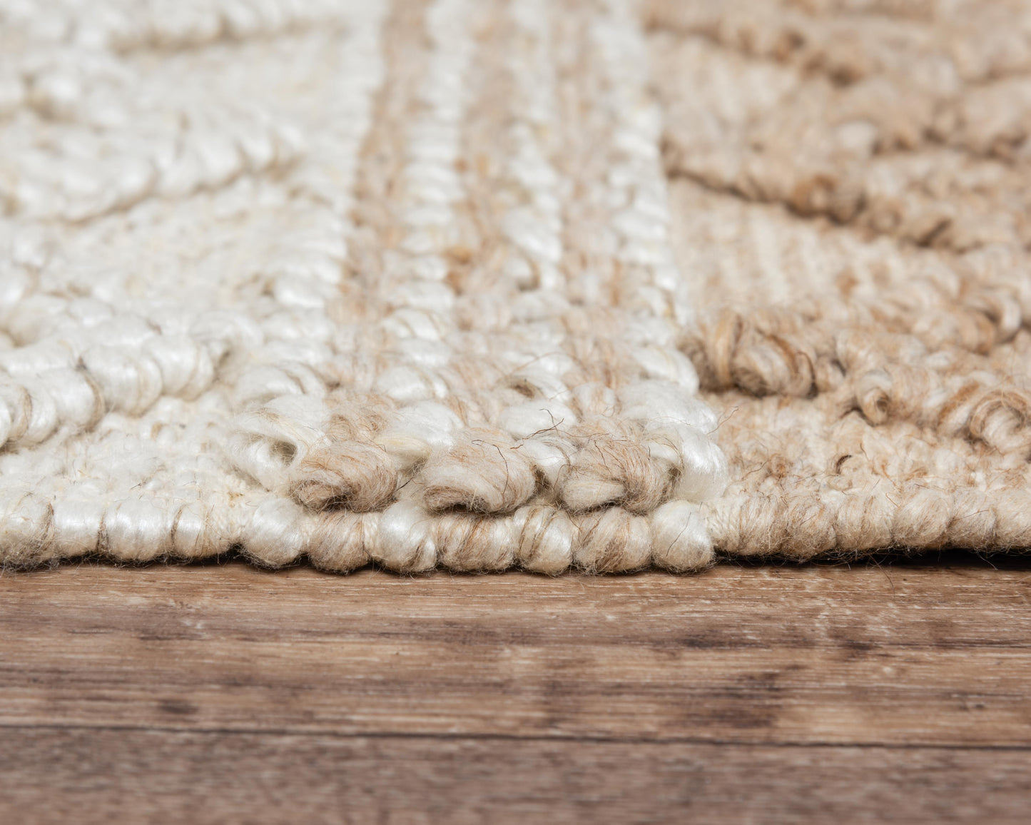 Capri CPI108 Beige Hand-Woven Rug - Rizzy
