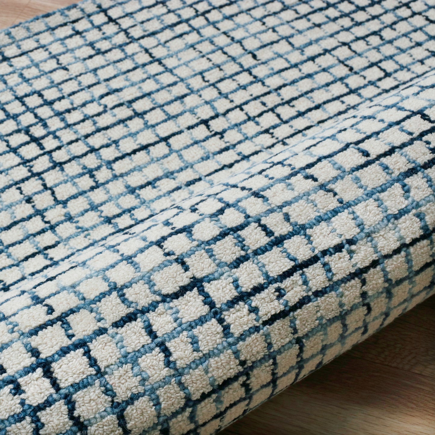 Criss Cross-81295 Contemporary Hand-Tufted Navy/Ivory Cotton Indoor Area Rug - LR Home