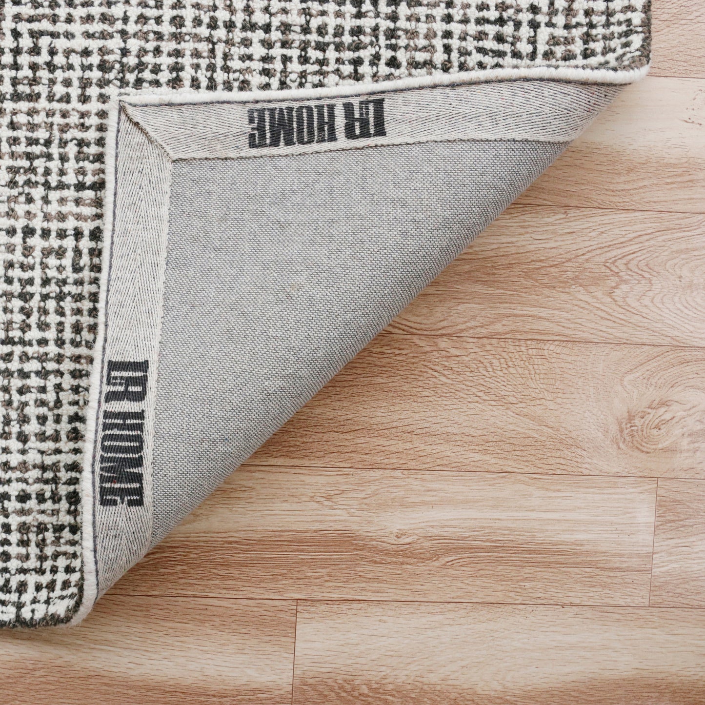 Criss Cross-81297 Contemporary Hand-Tufted Gray/White Cotton Indoor Area Rug - LR Home