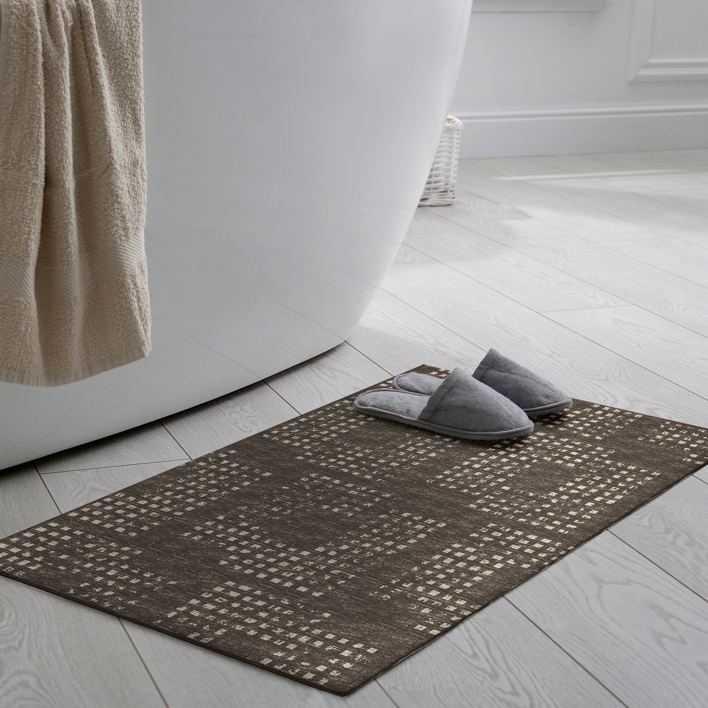 Machine Made Delano DA1 Chocolate - Dalyn Rugs