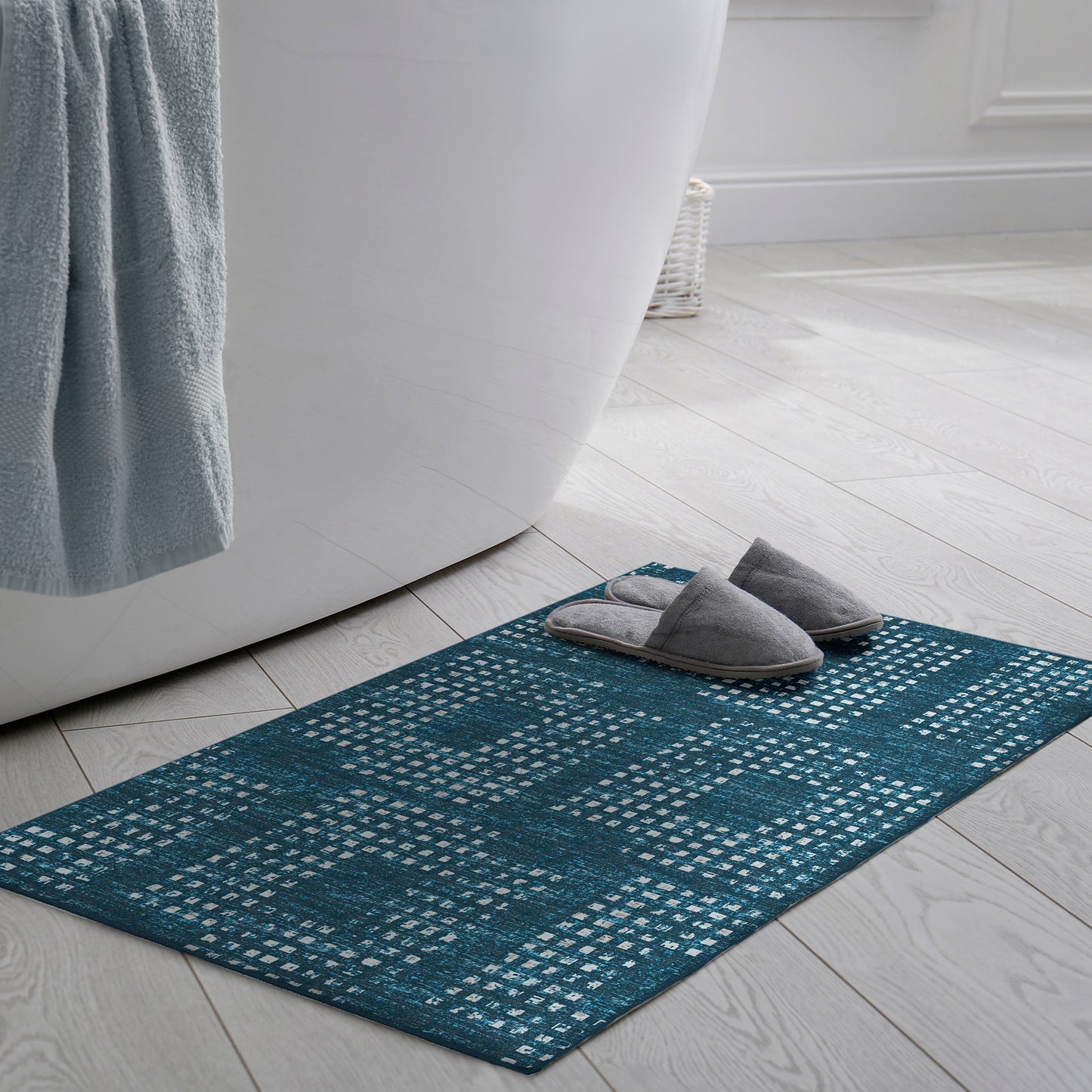 Machine Made Delano DA1 Navy - Dalyn Rugs