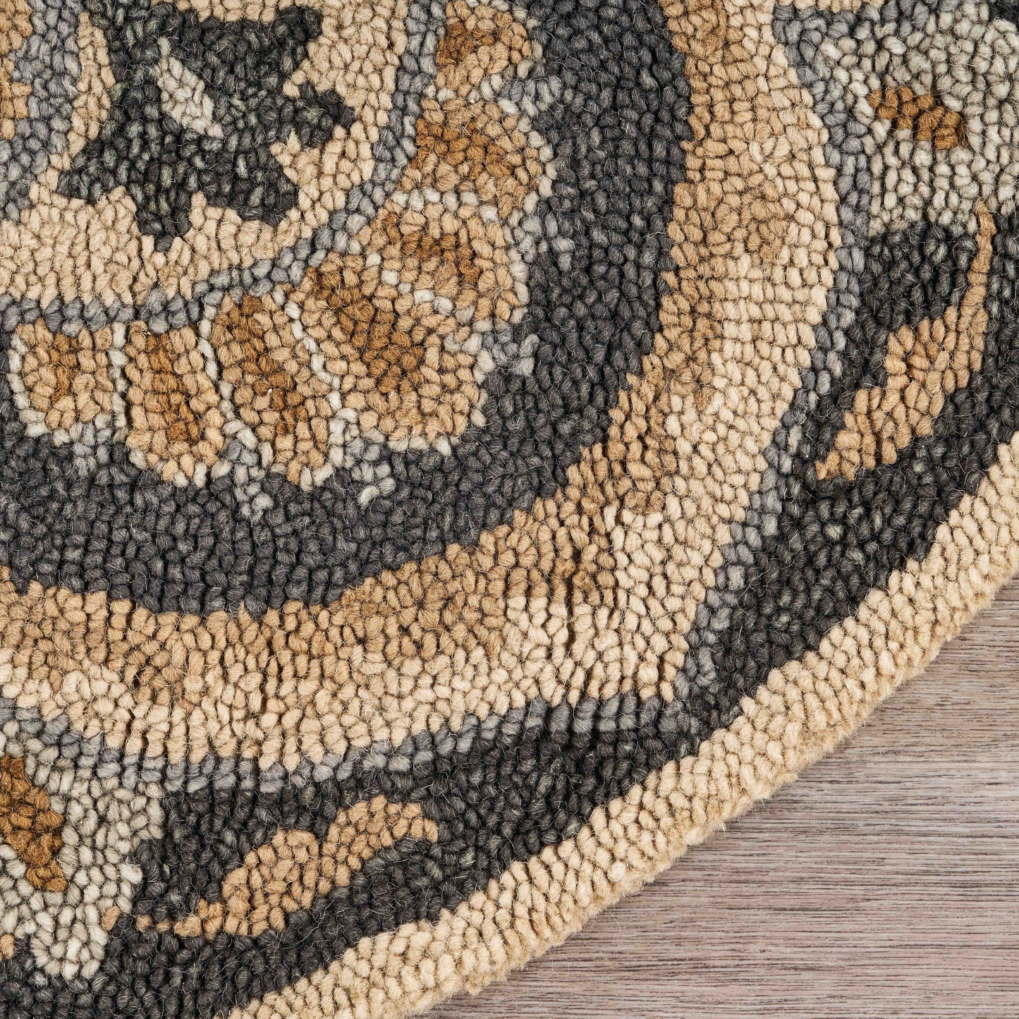 DAZZL-54062 Classic/Traditional Hand-Tufted Black Wool Indoor Area Rugs - LR Home
