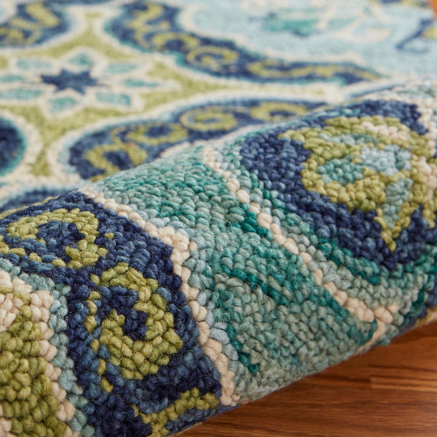 DAZZL-54076 Bohemian/Eclectic Hand-Tufted Green Wool Indoor Area Rugs - LR Home